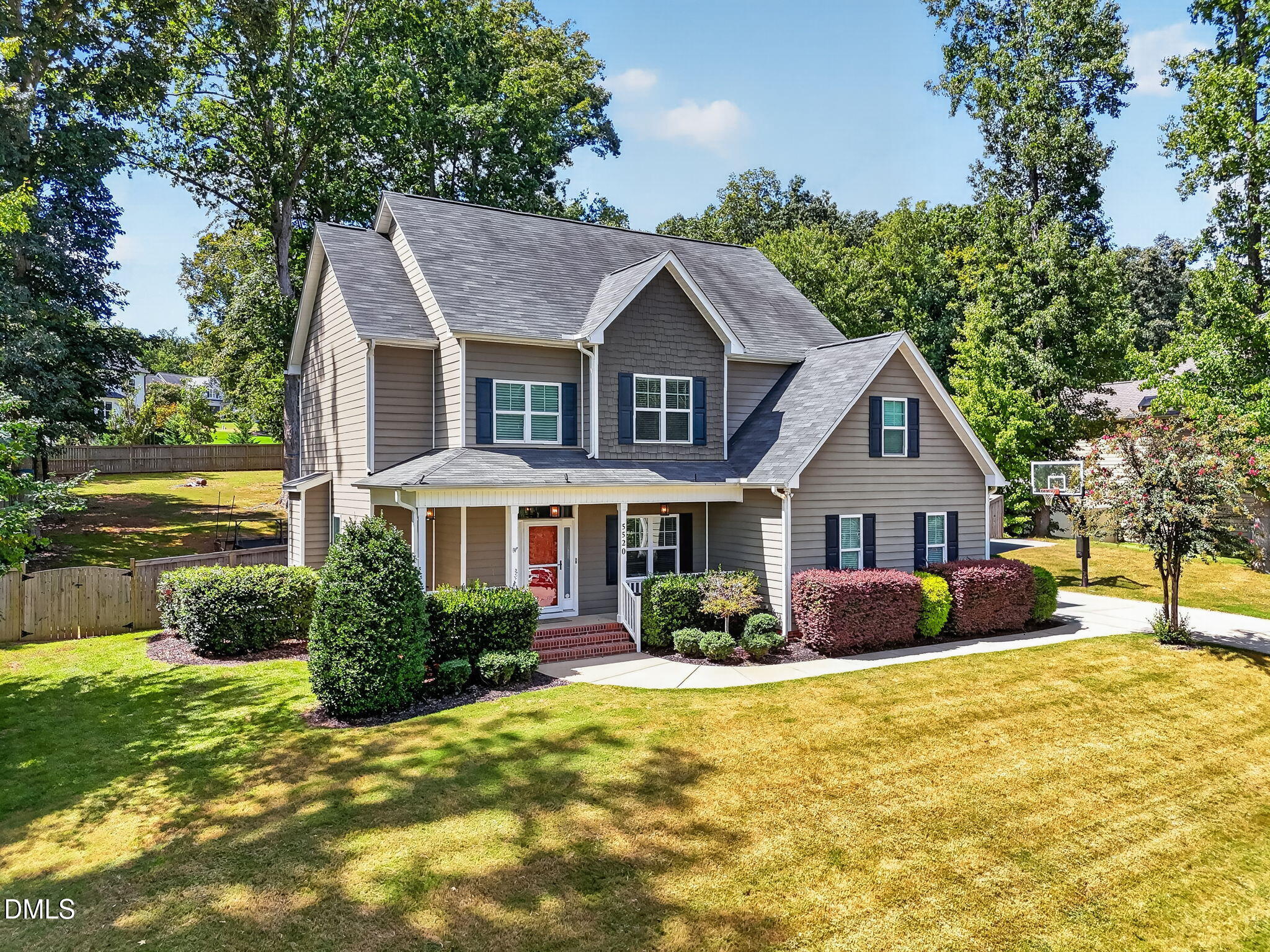 main property photo 47