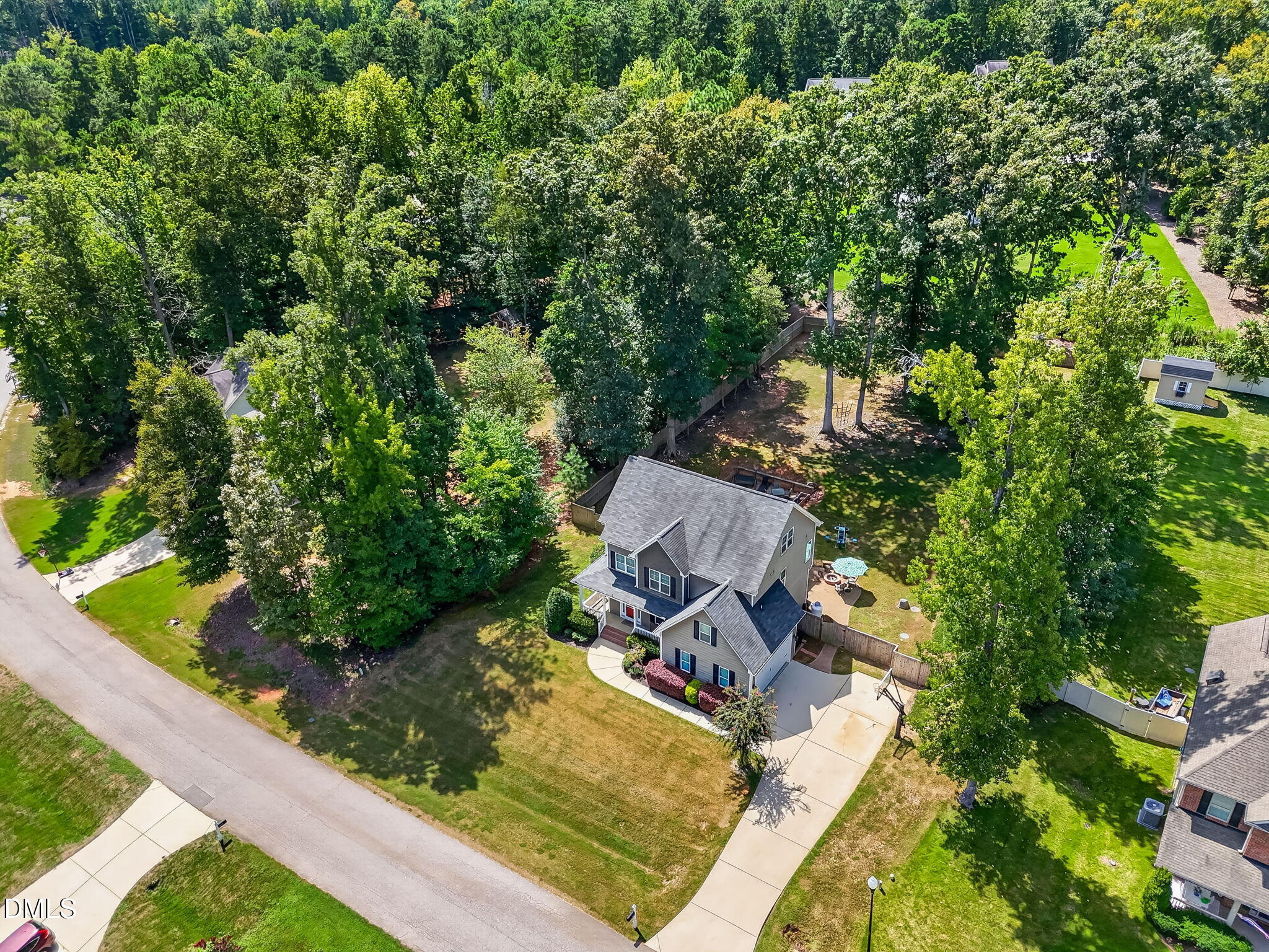 main property photo 49