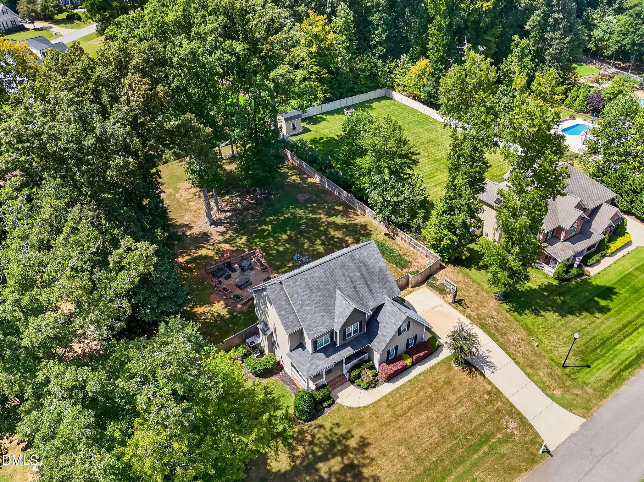main property photo 51