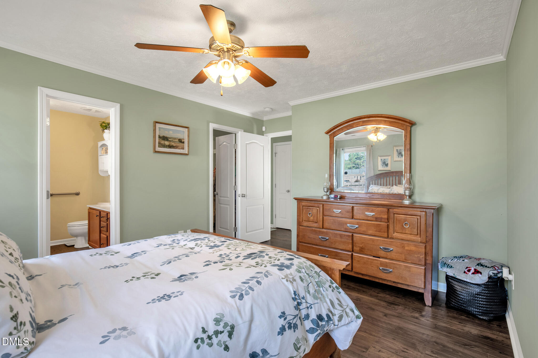 main property photo 15
