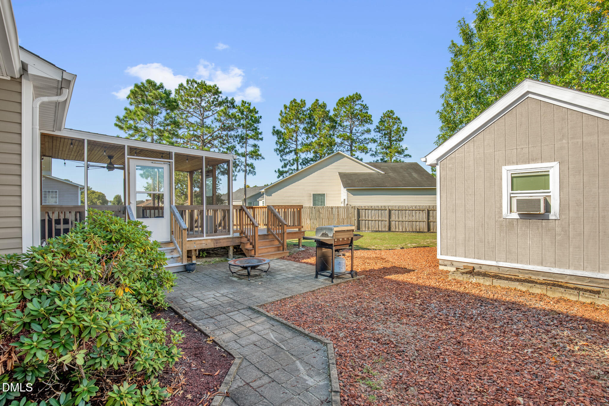 main property photo 27