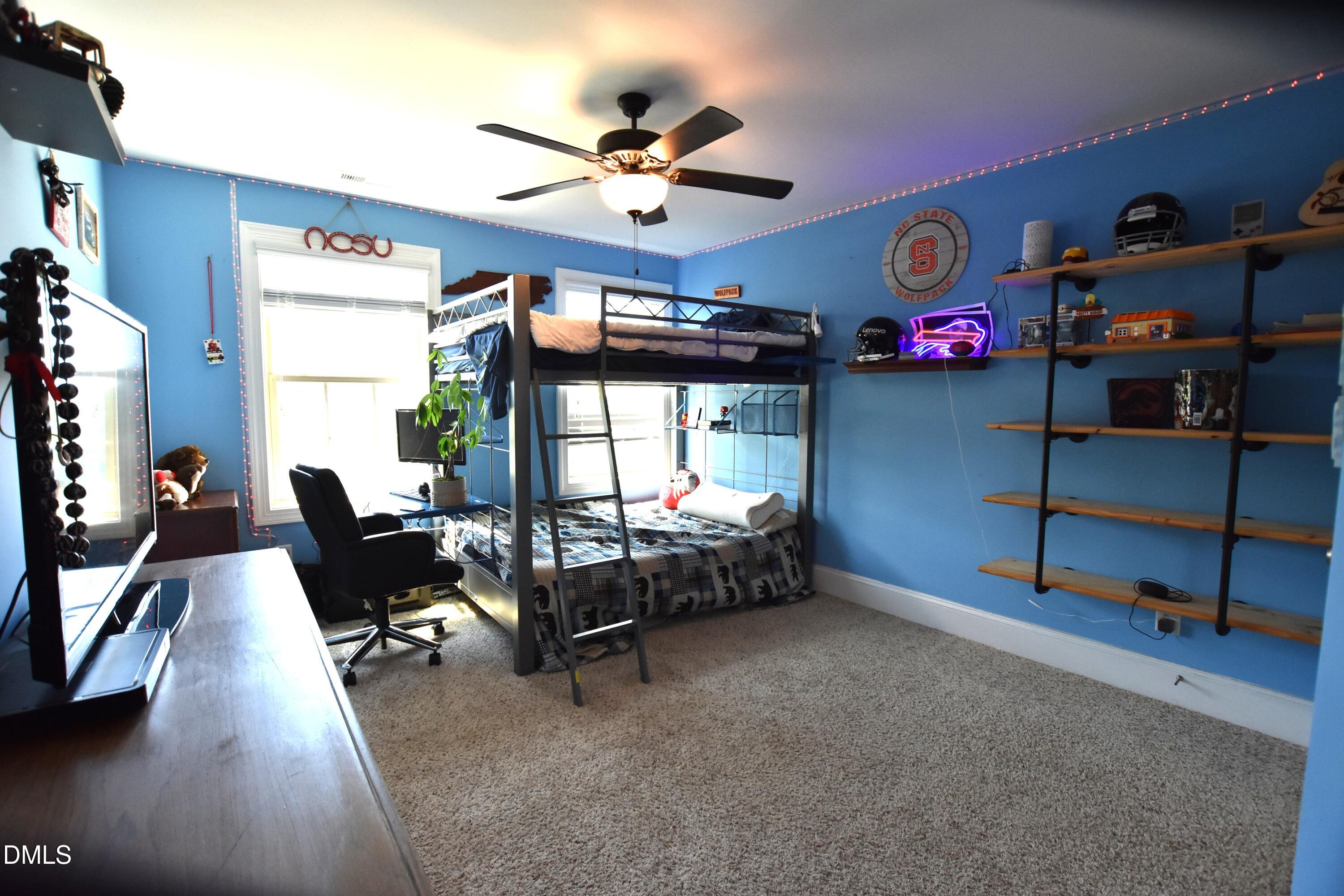 main property photo 27