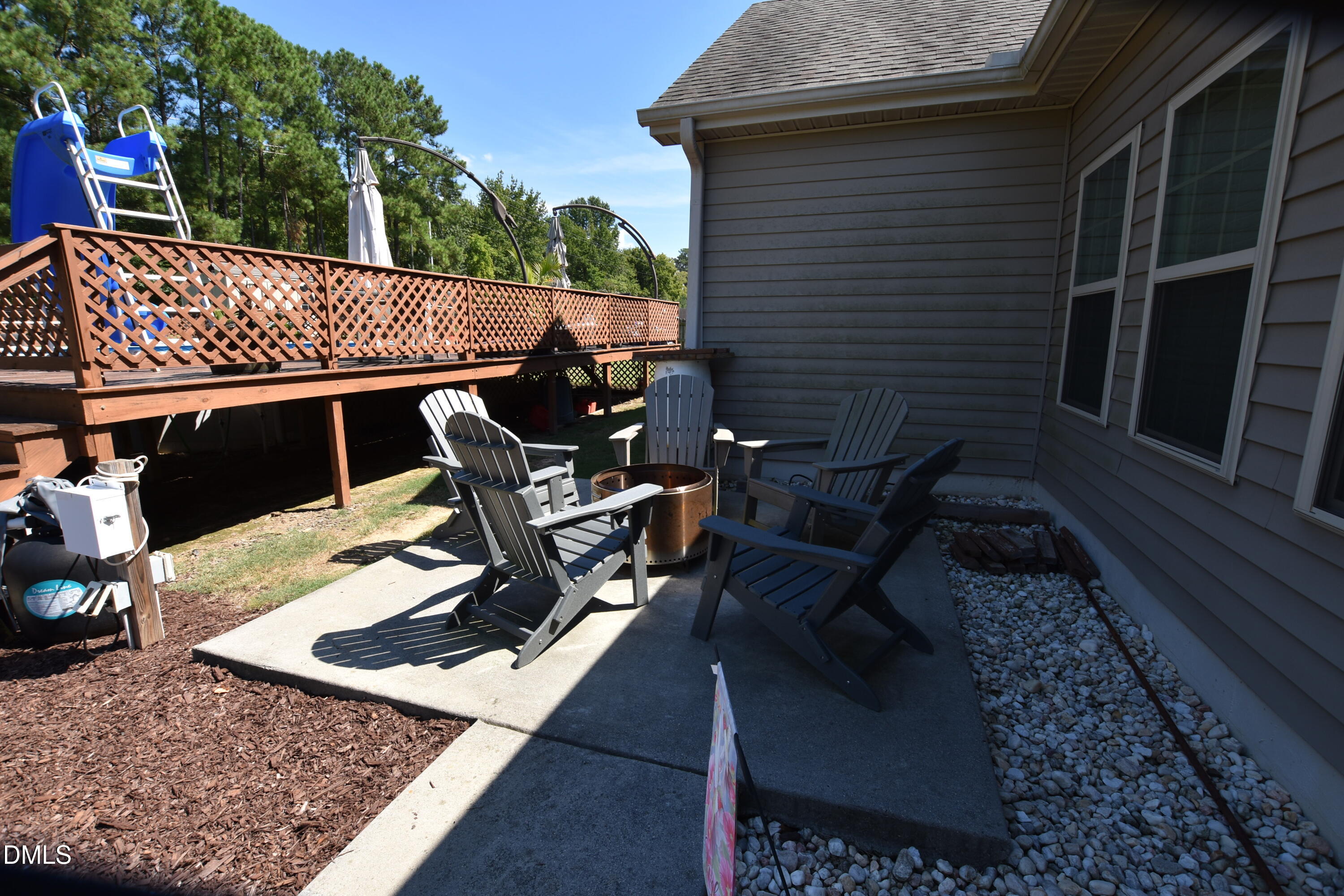 main property photo 35