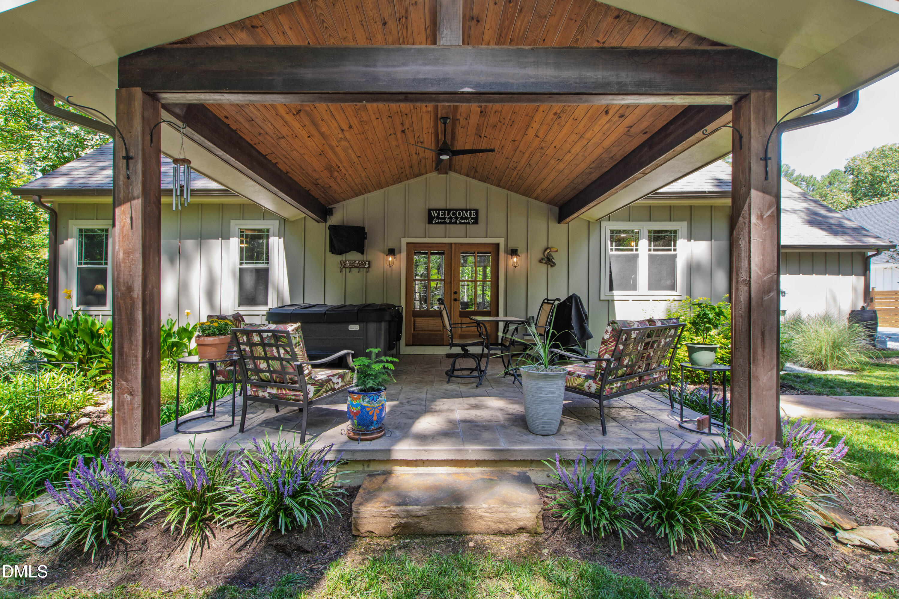 main property photo 32
