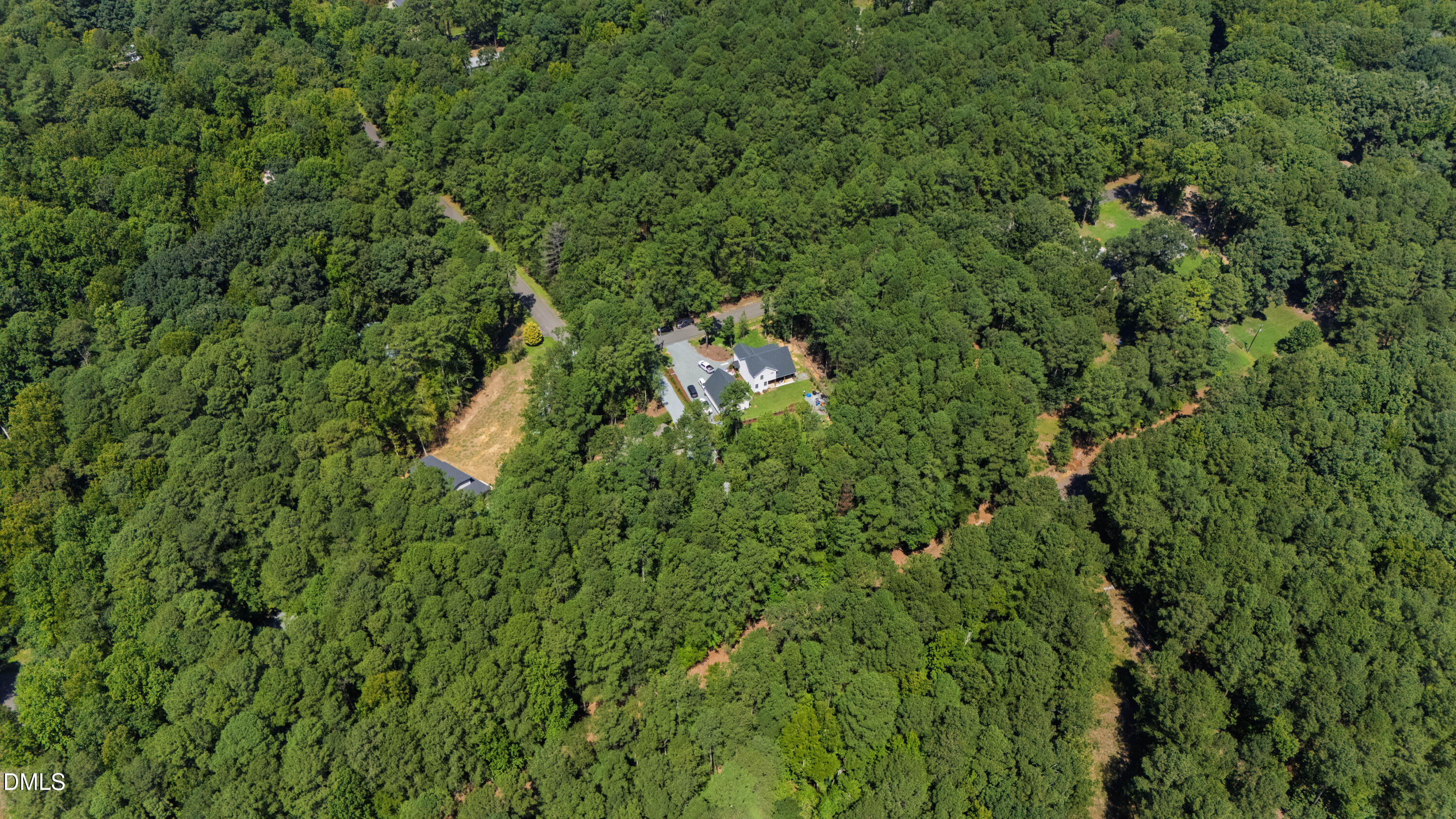 main property photo 50