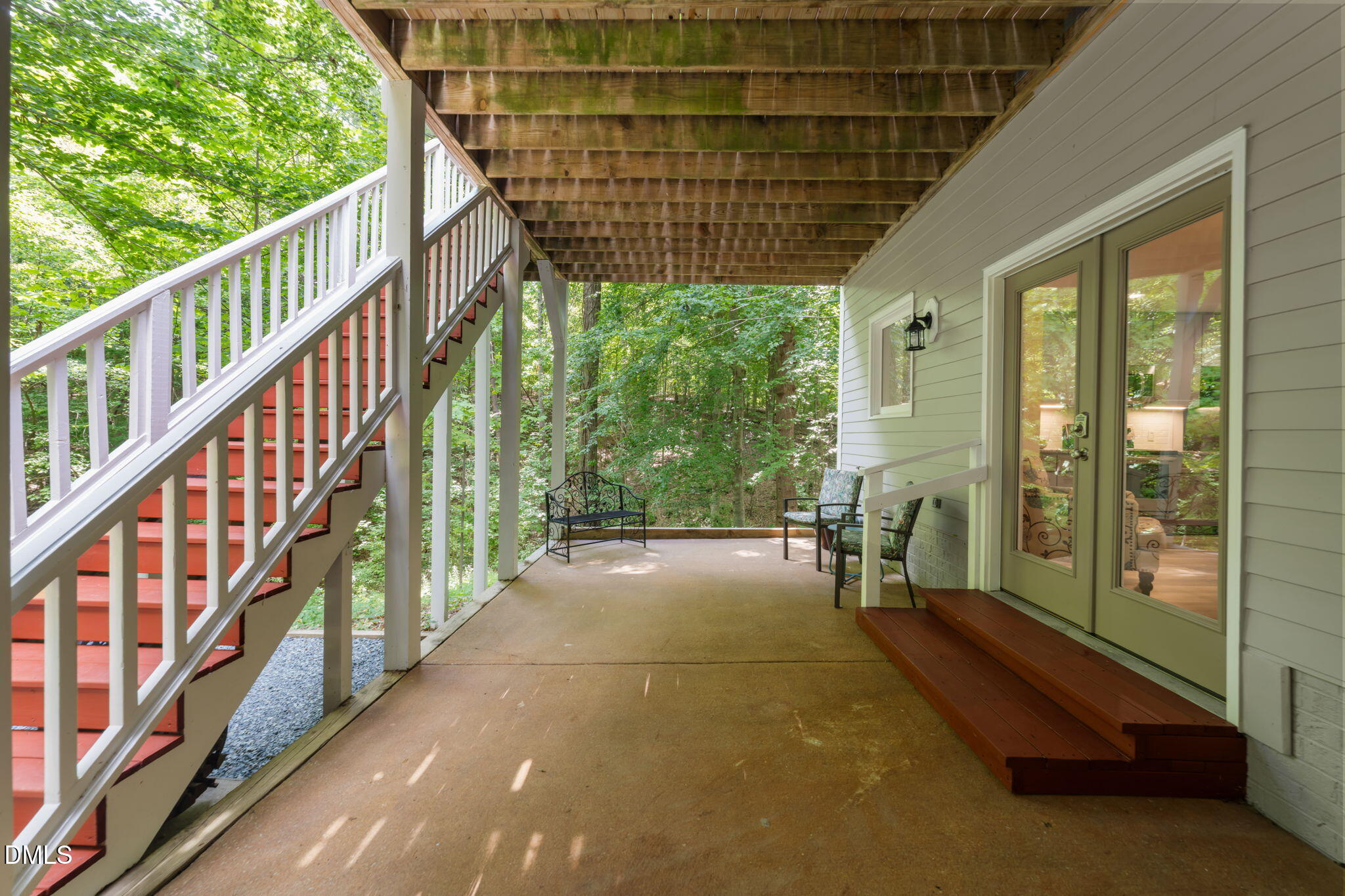 main property photo 36