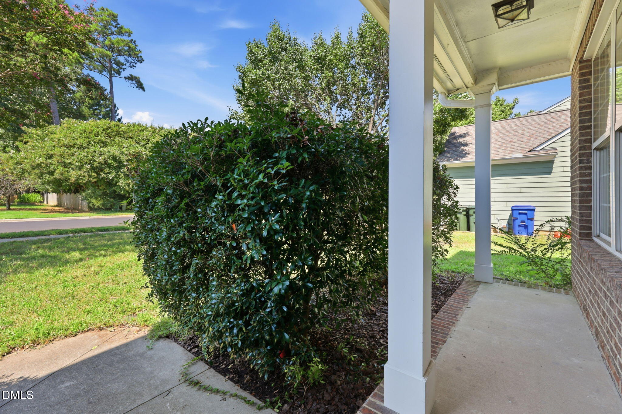 main property photo 2