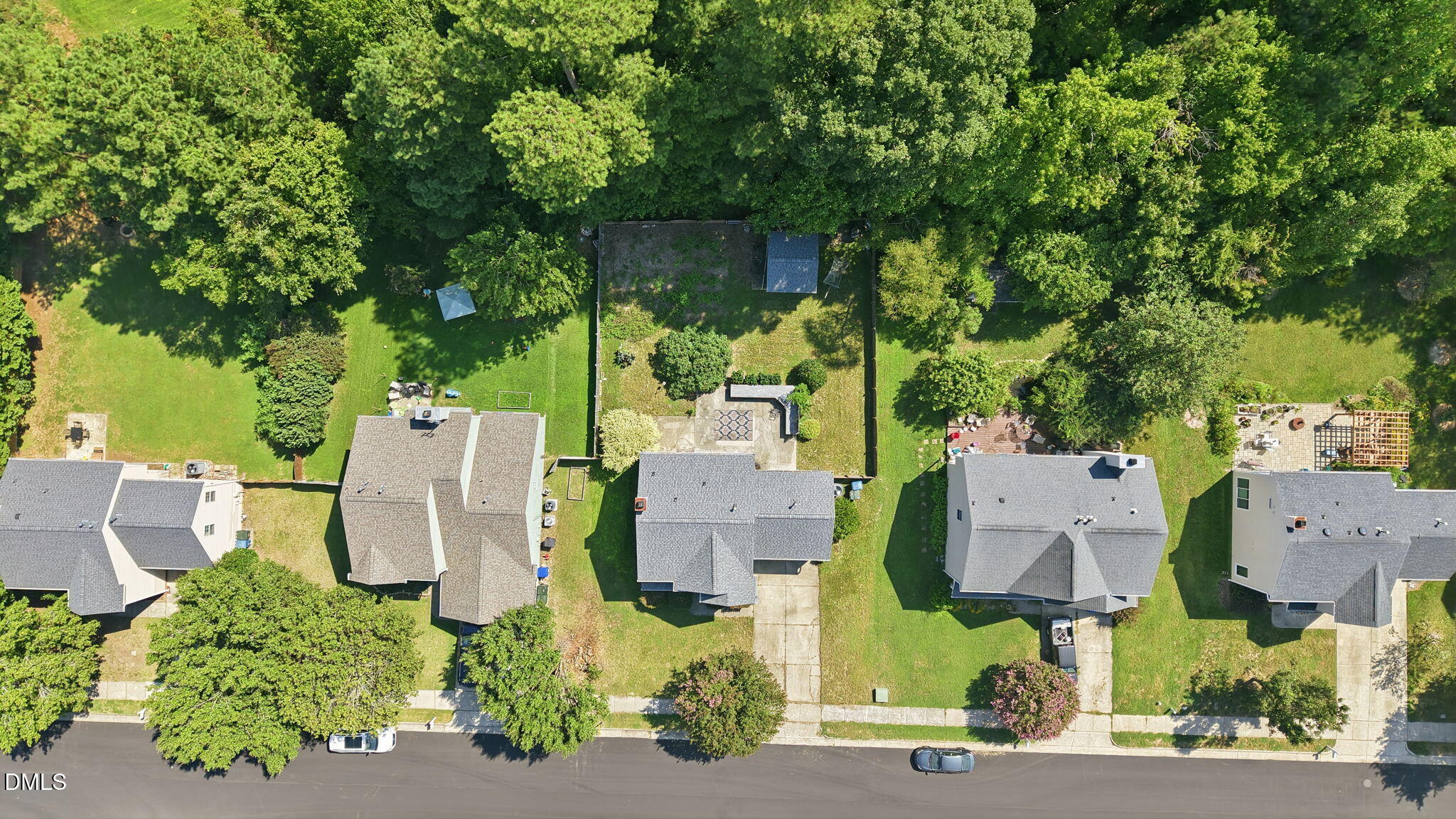 main property photo 32