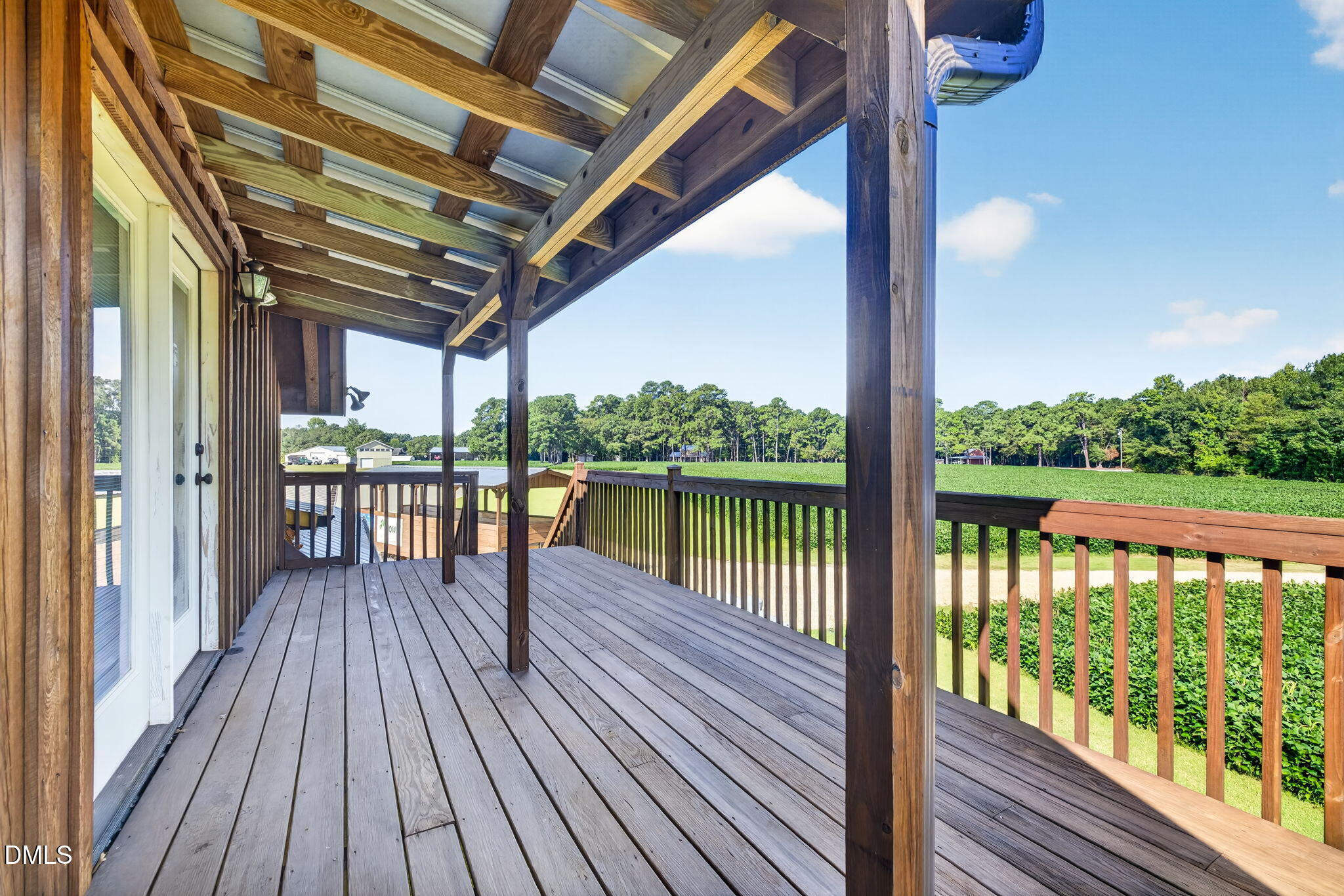 main property photo 38