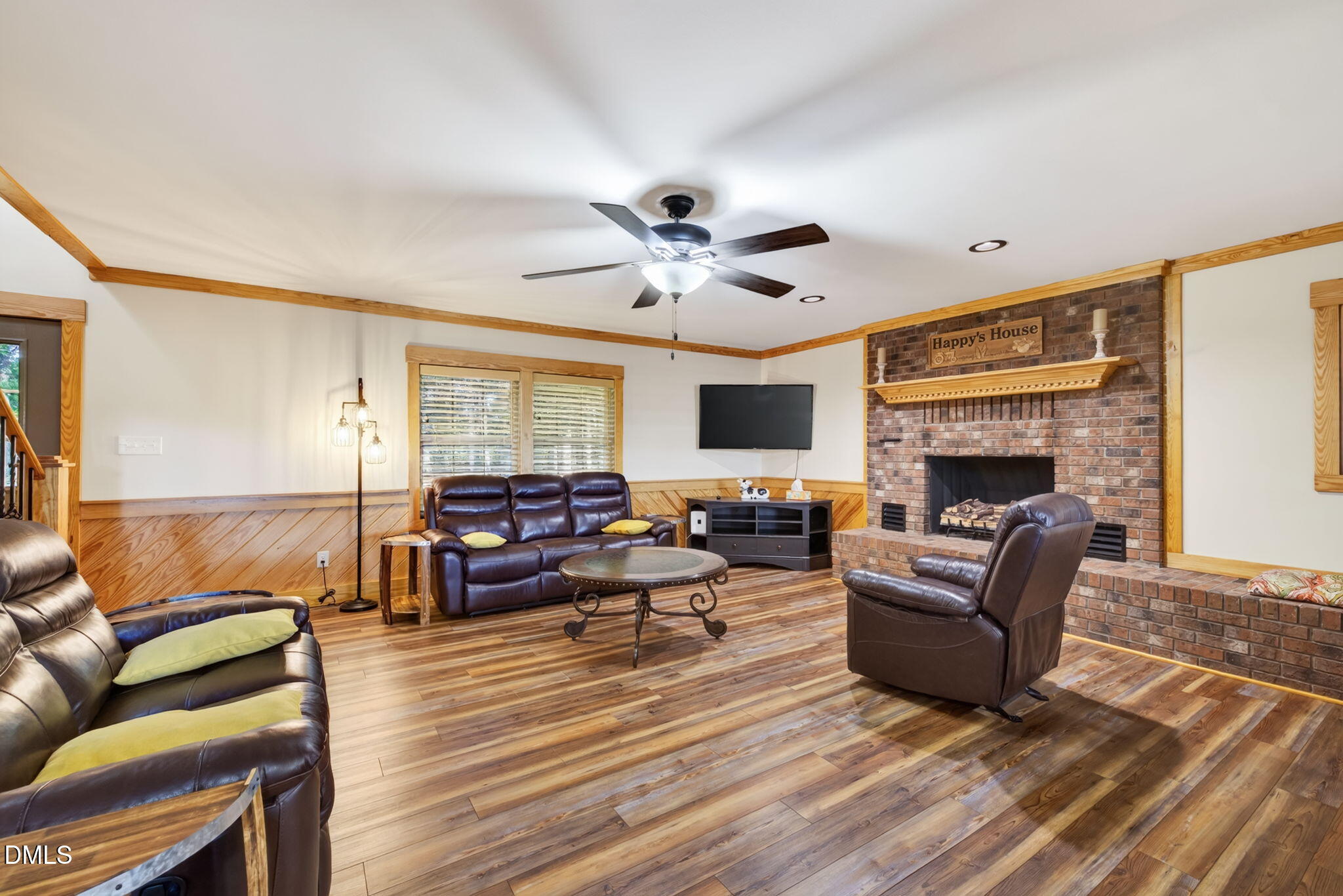 main property photo 73