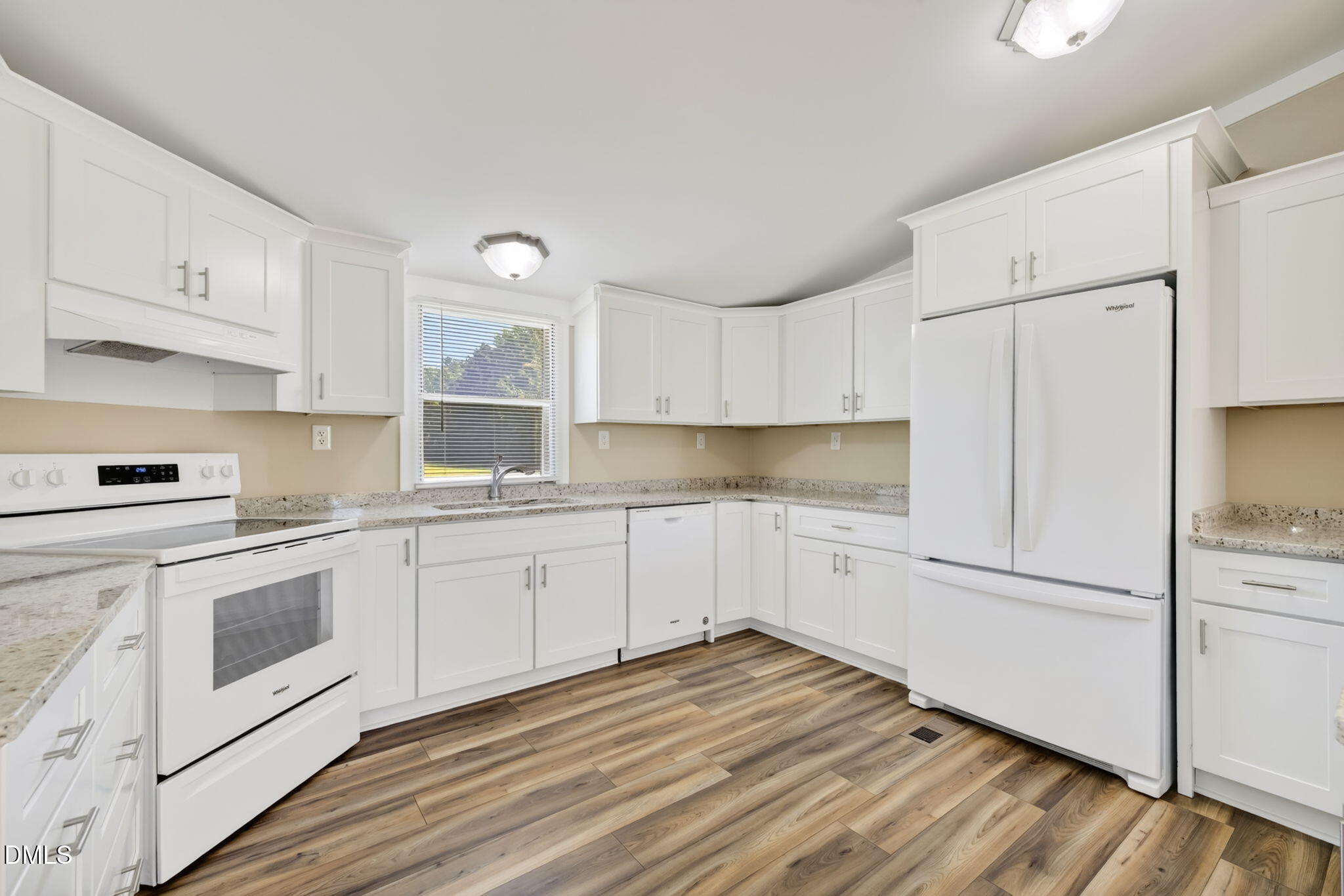 main property photo 85