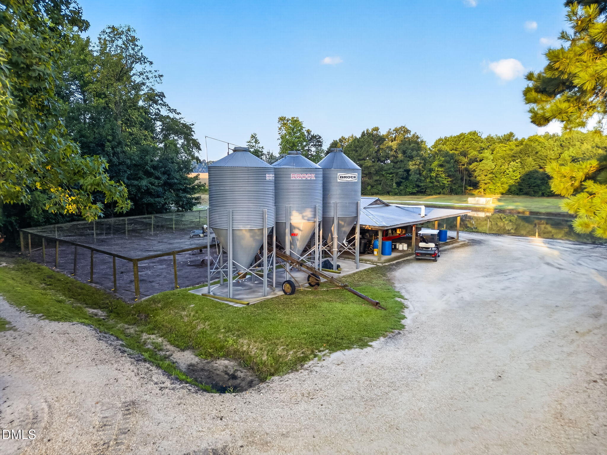 main property photo 86