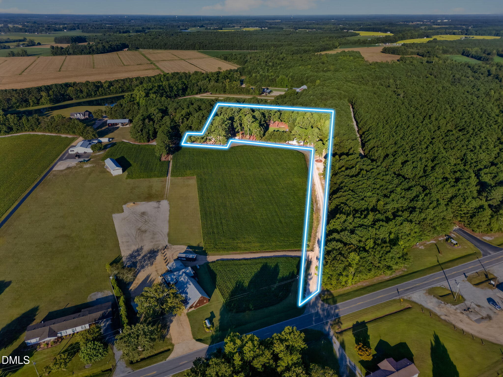 main property photo 88