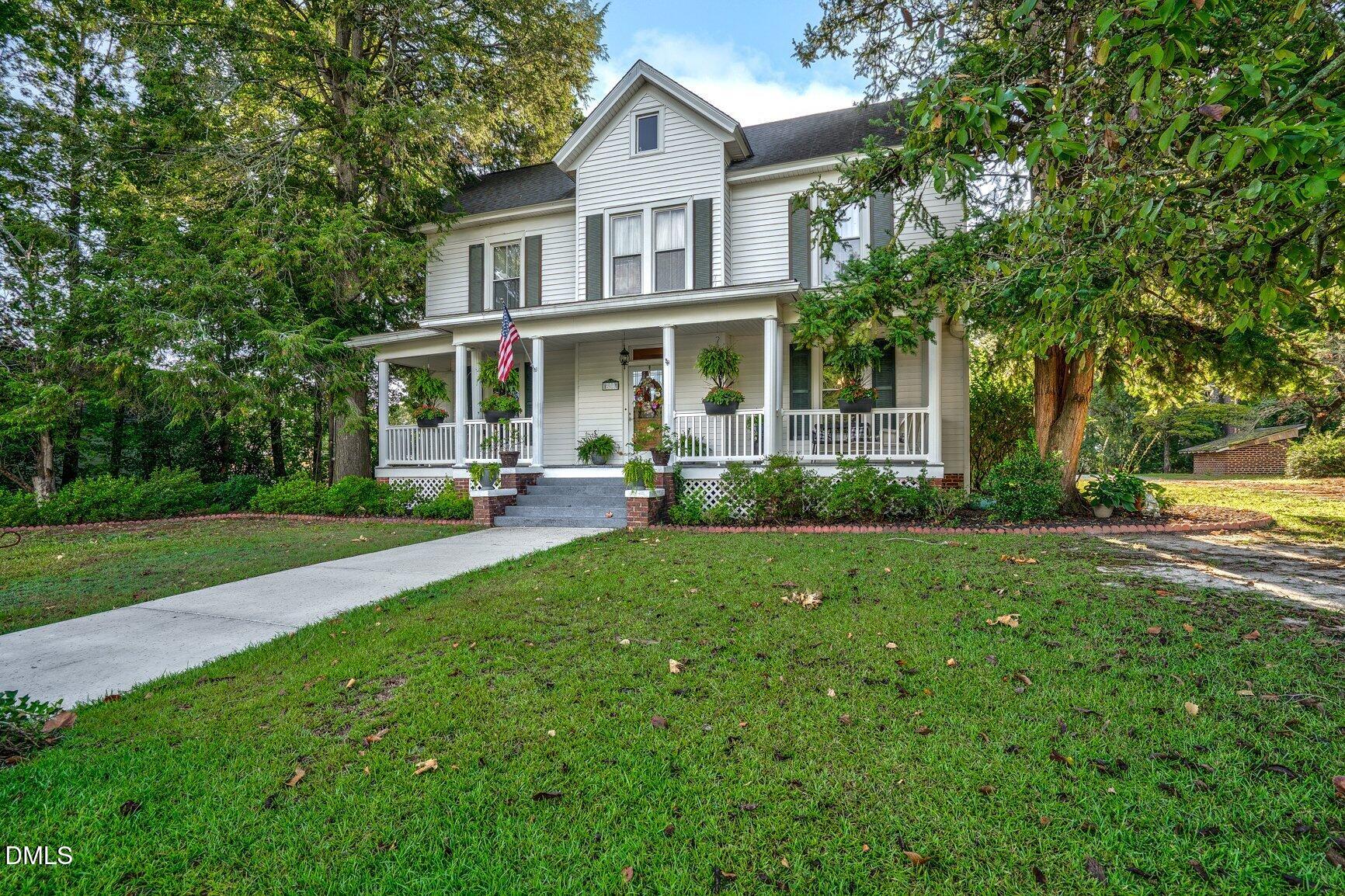 main property photo 2