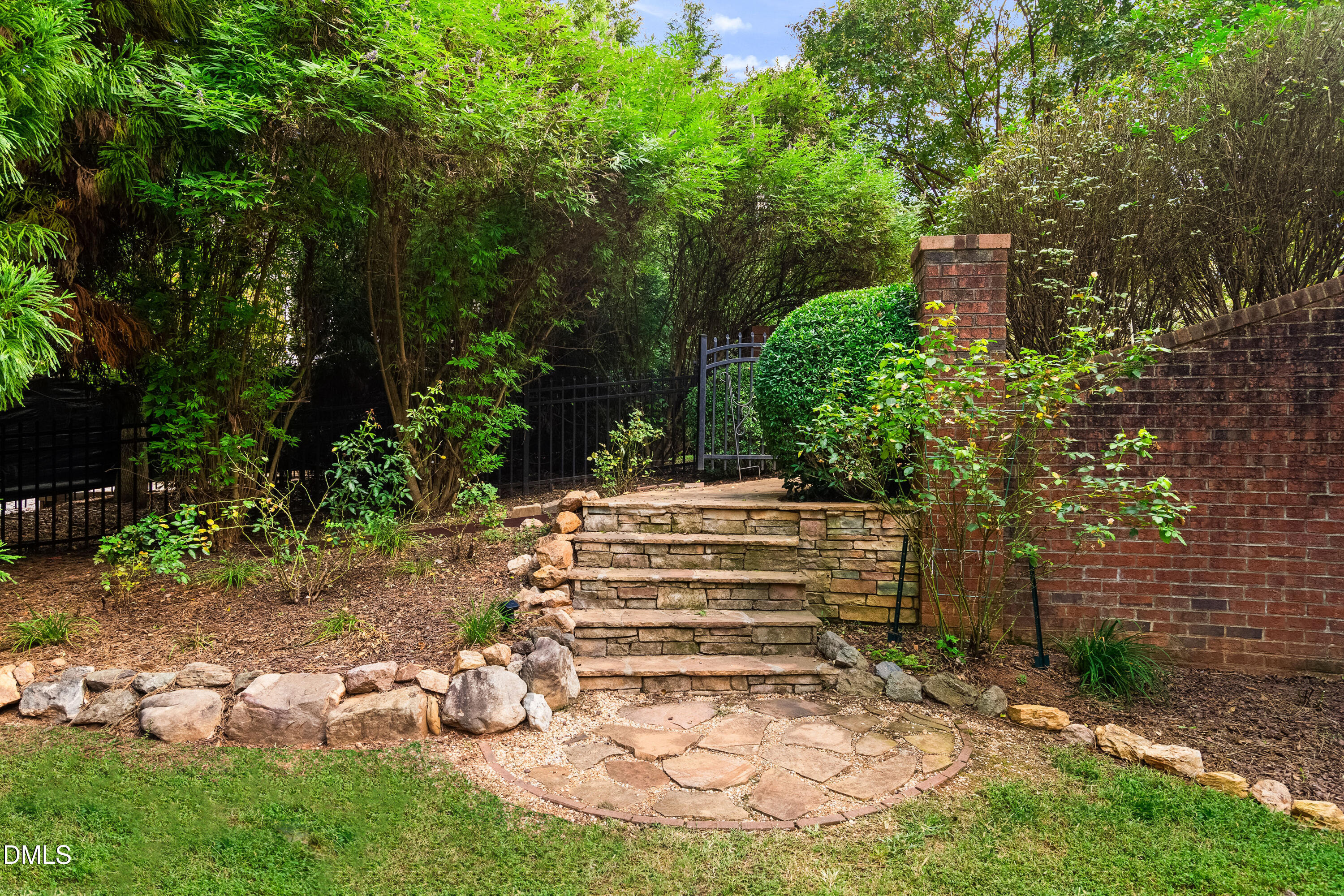 main property photo 66