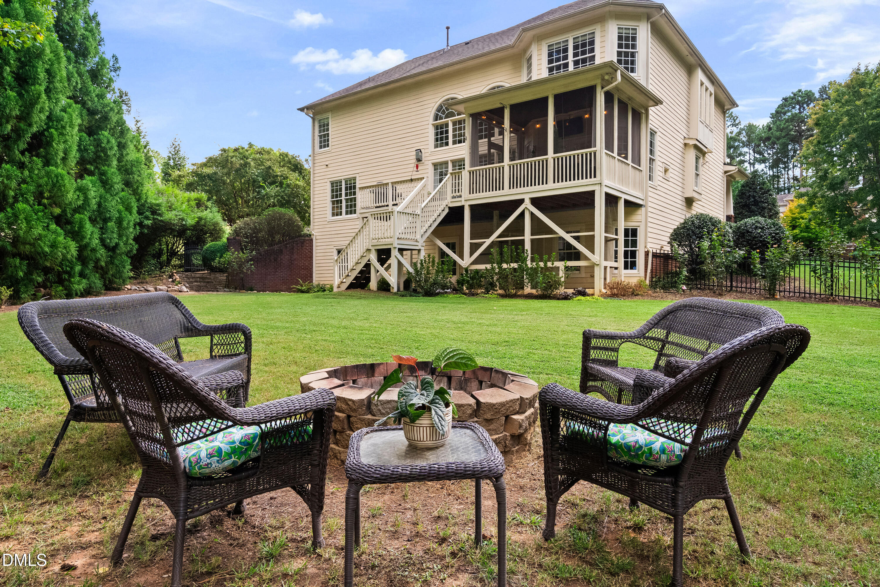main property photo 68