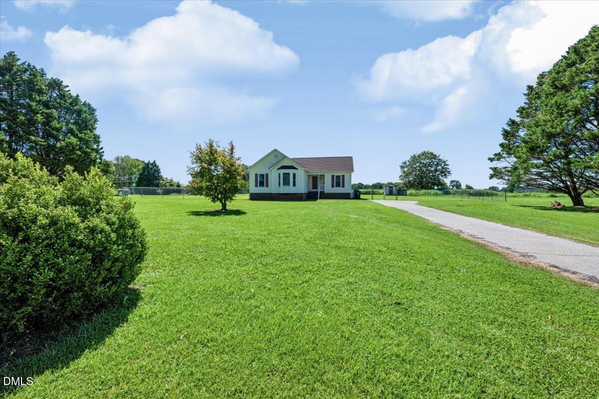 main property photo 28