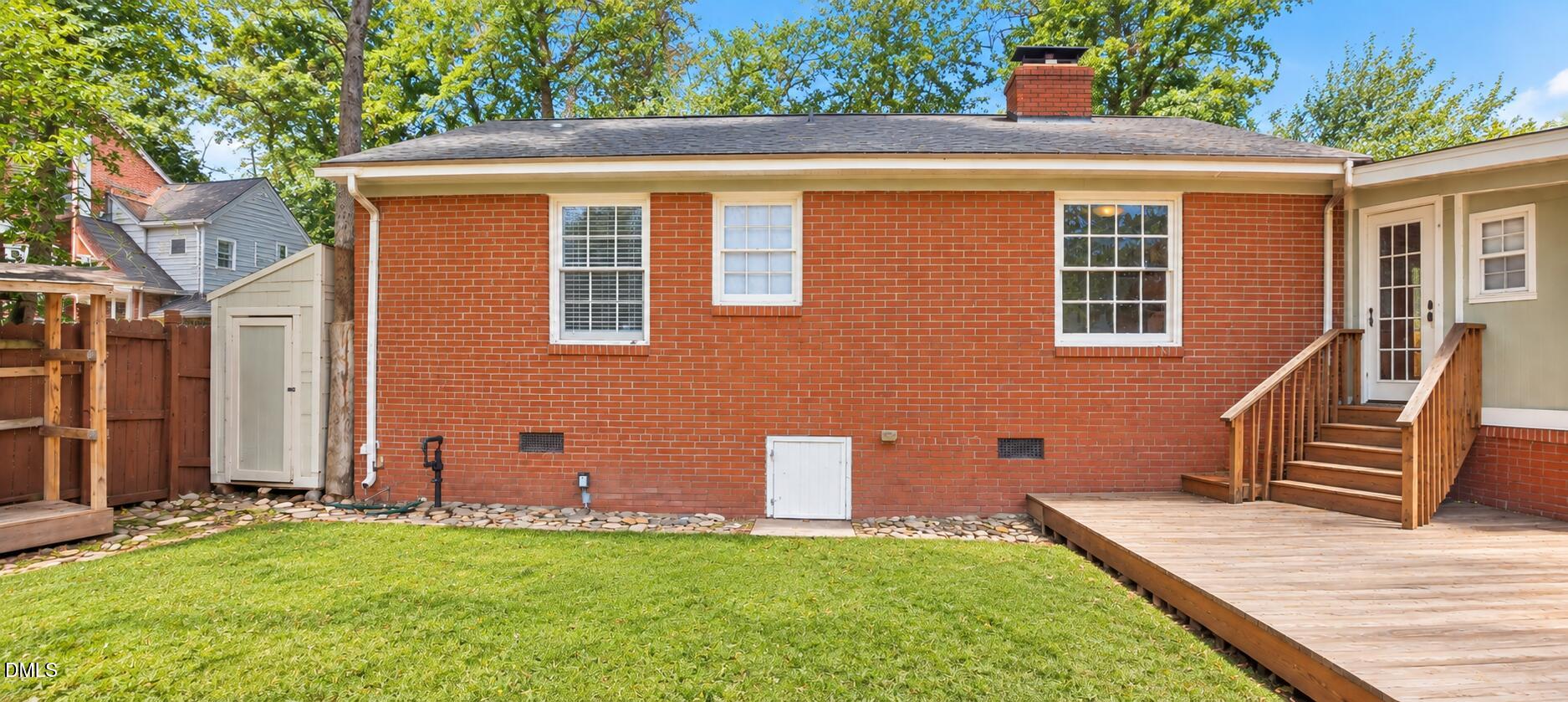 main property photo 41