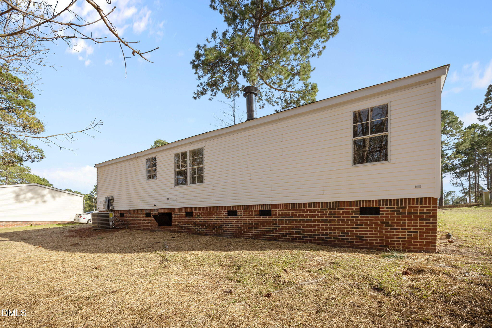 main property photo 34