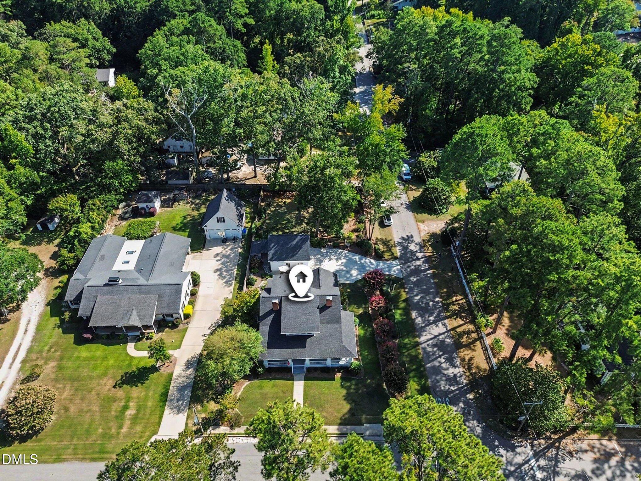 main property photo 40