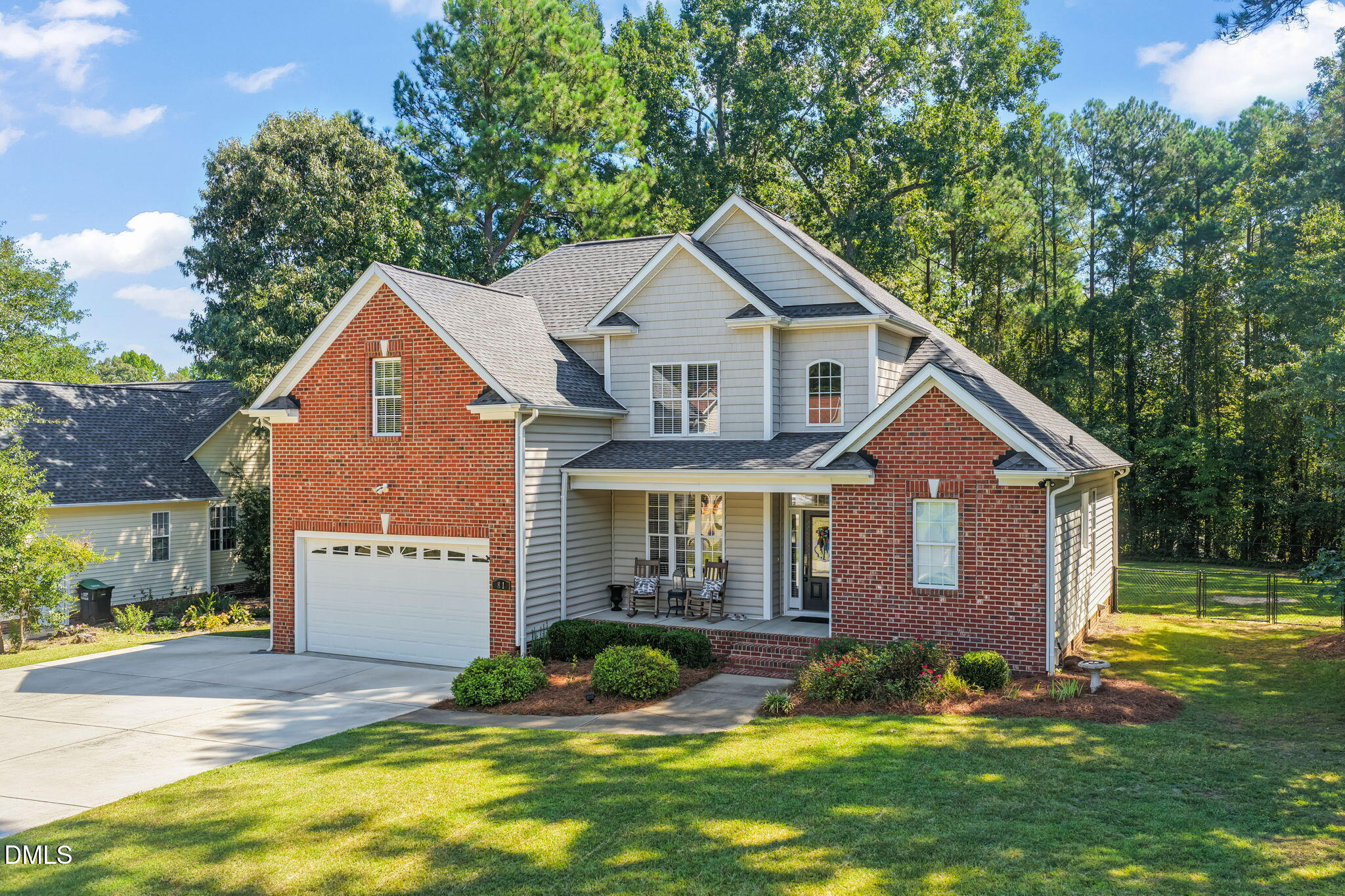 main property photo 2