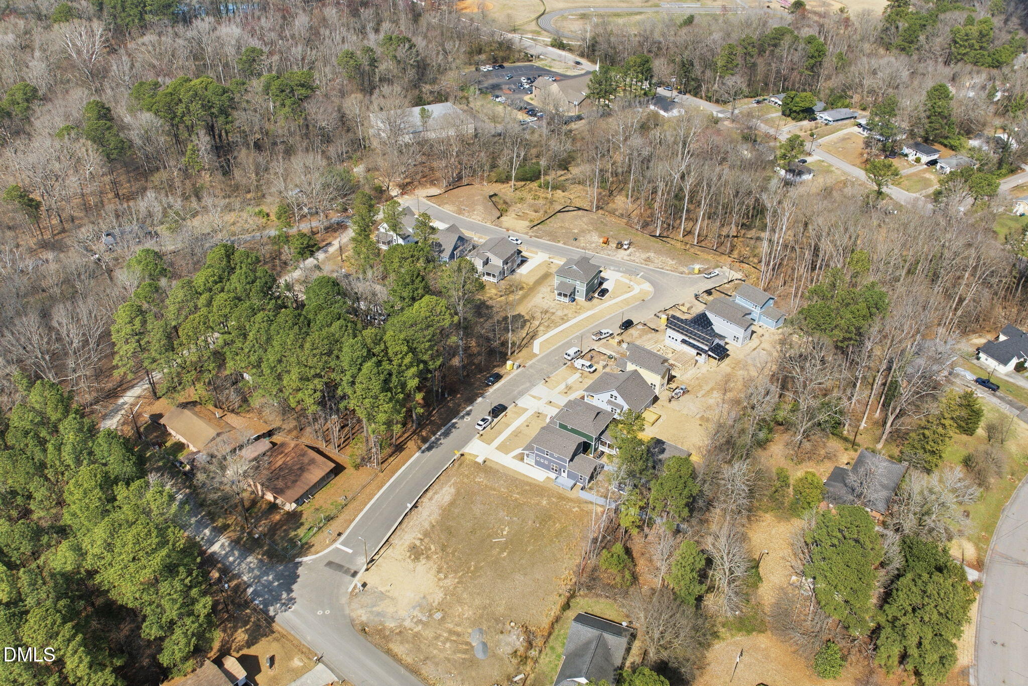 main property photo 9
