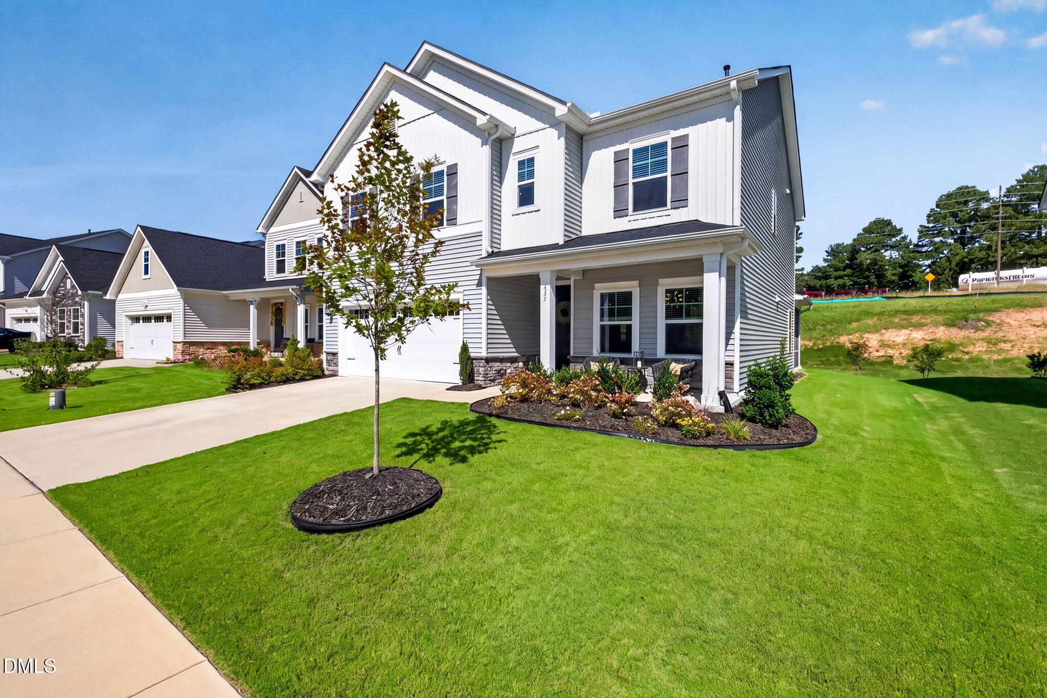 main property photo 5