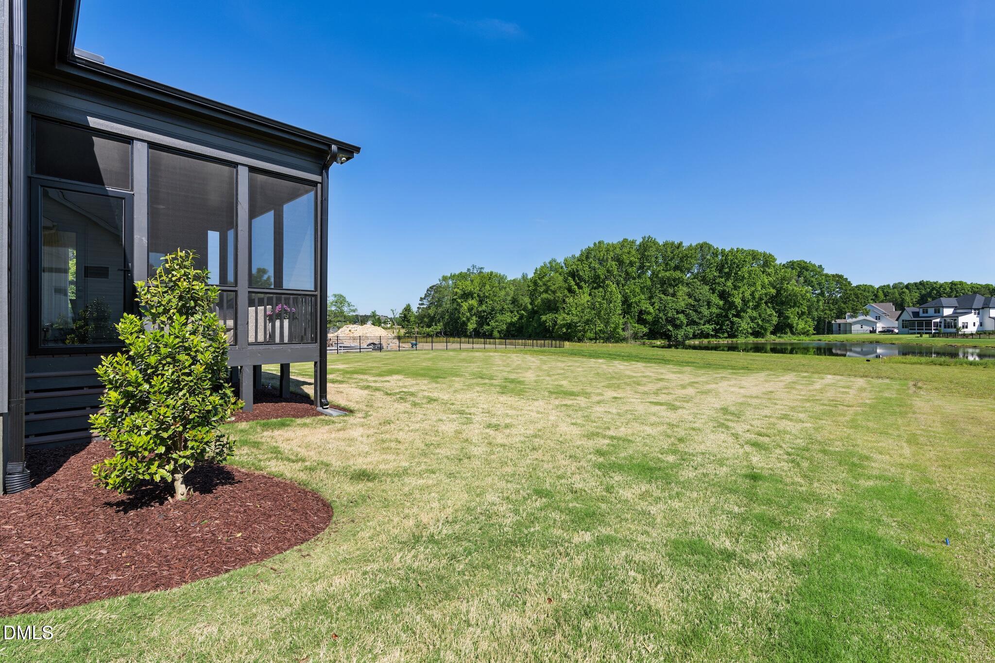 main property photo 45