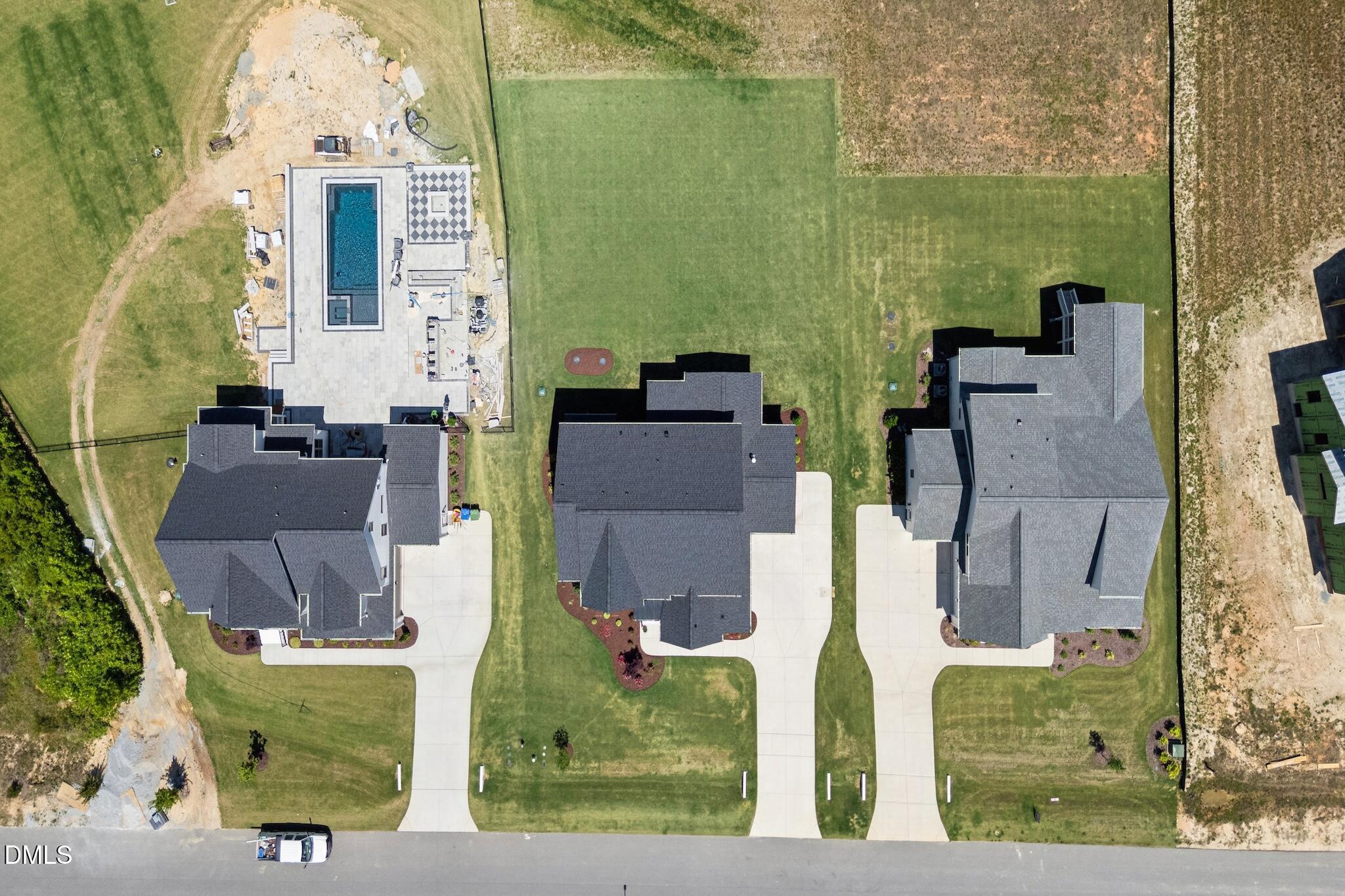 main property photo 51