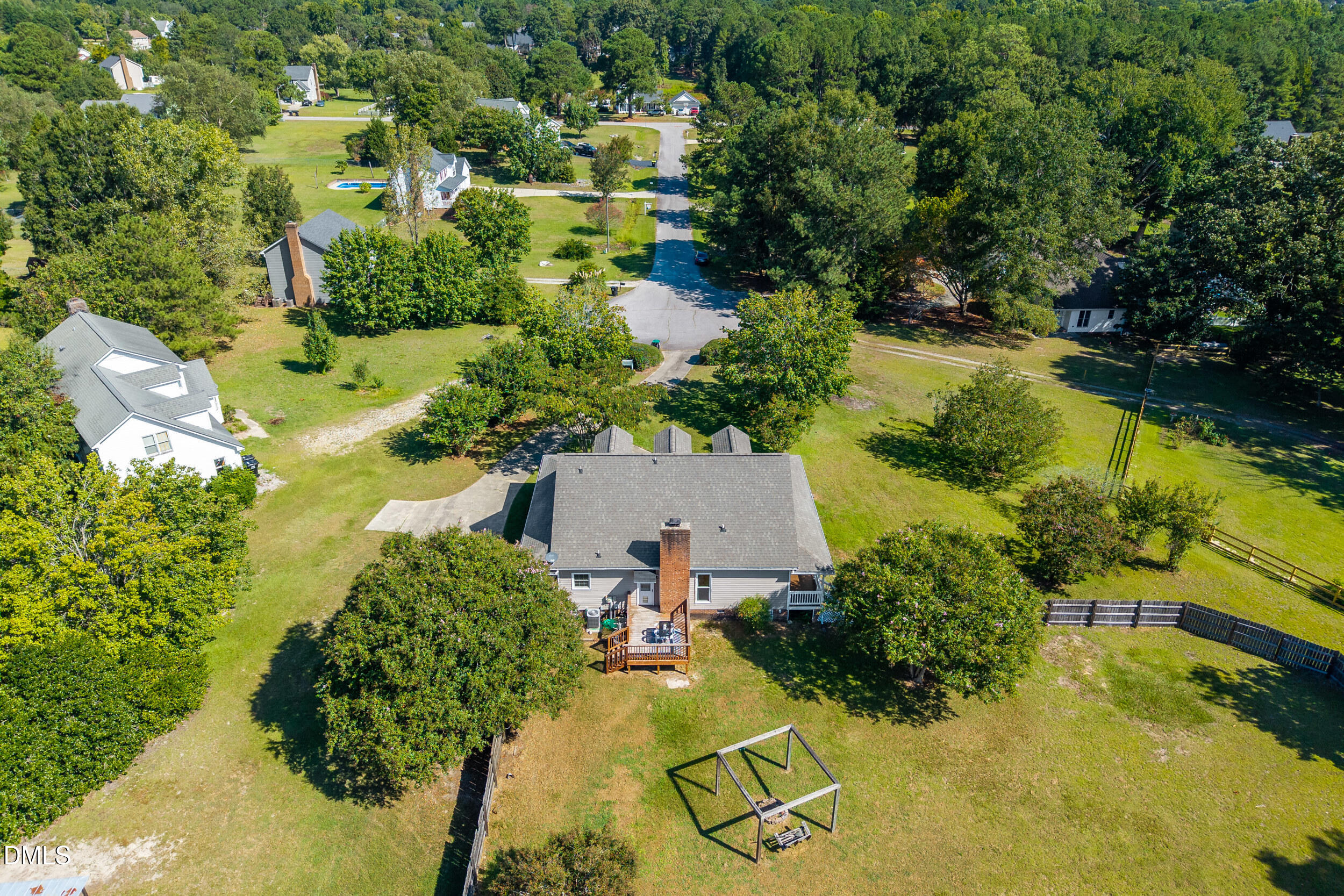 main property photo 36