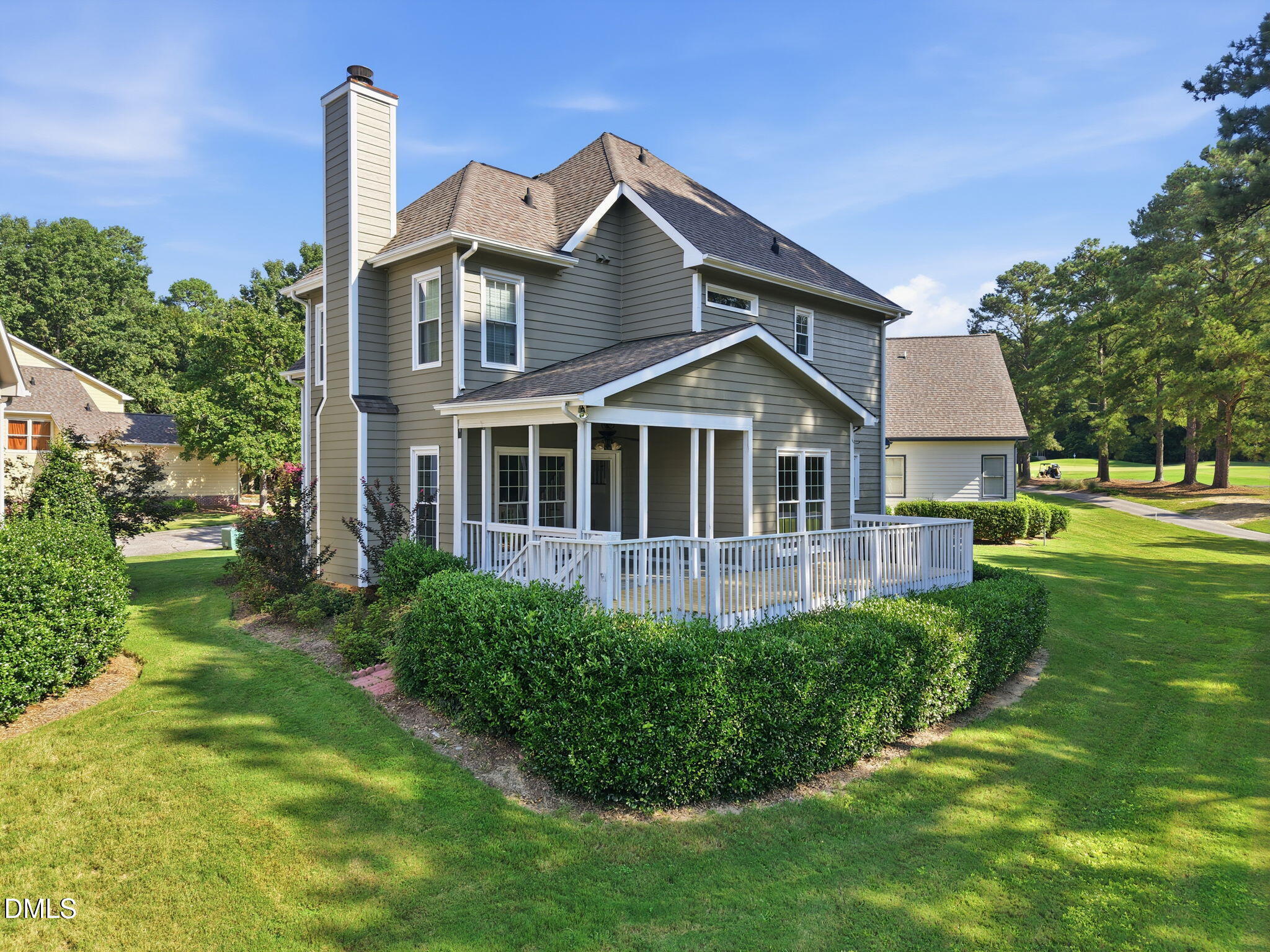 main property photo 28