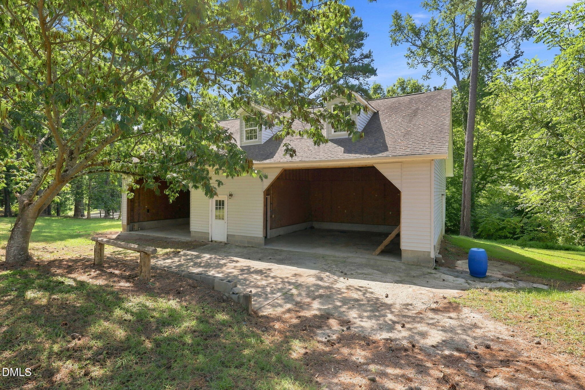 main property photo 52