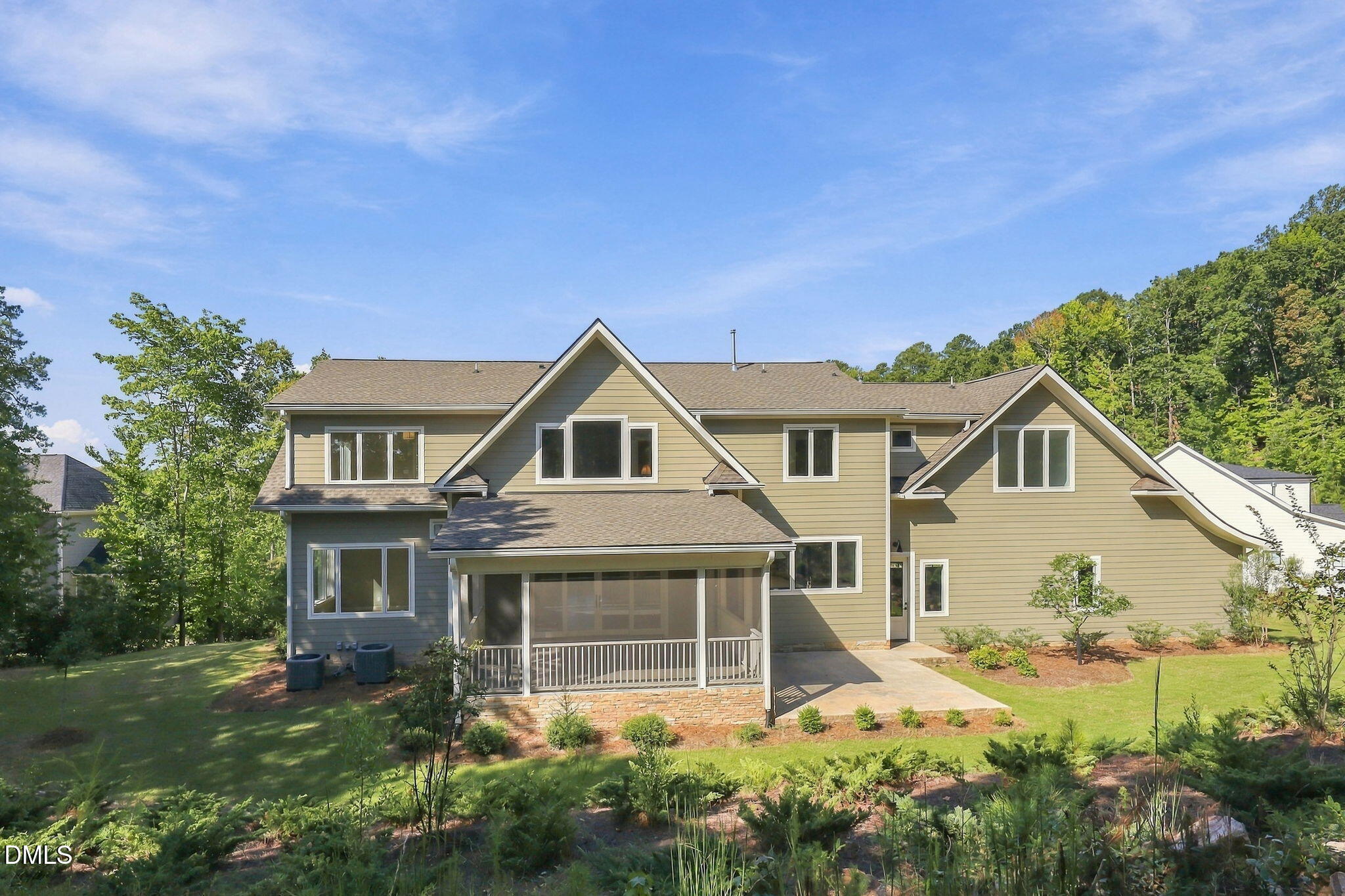 main property photo 49
