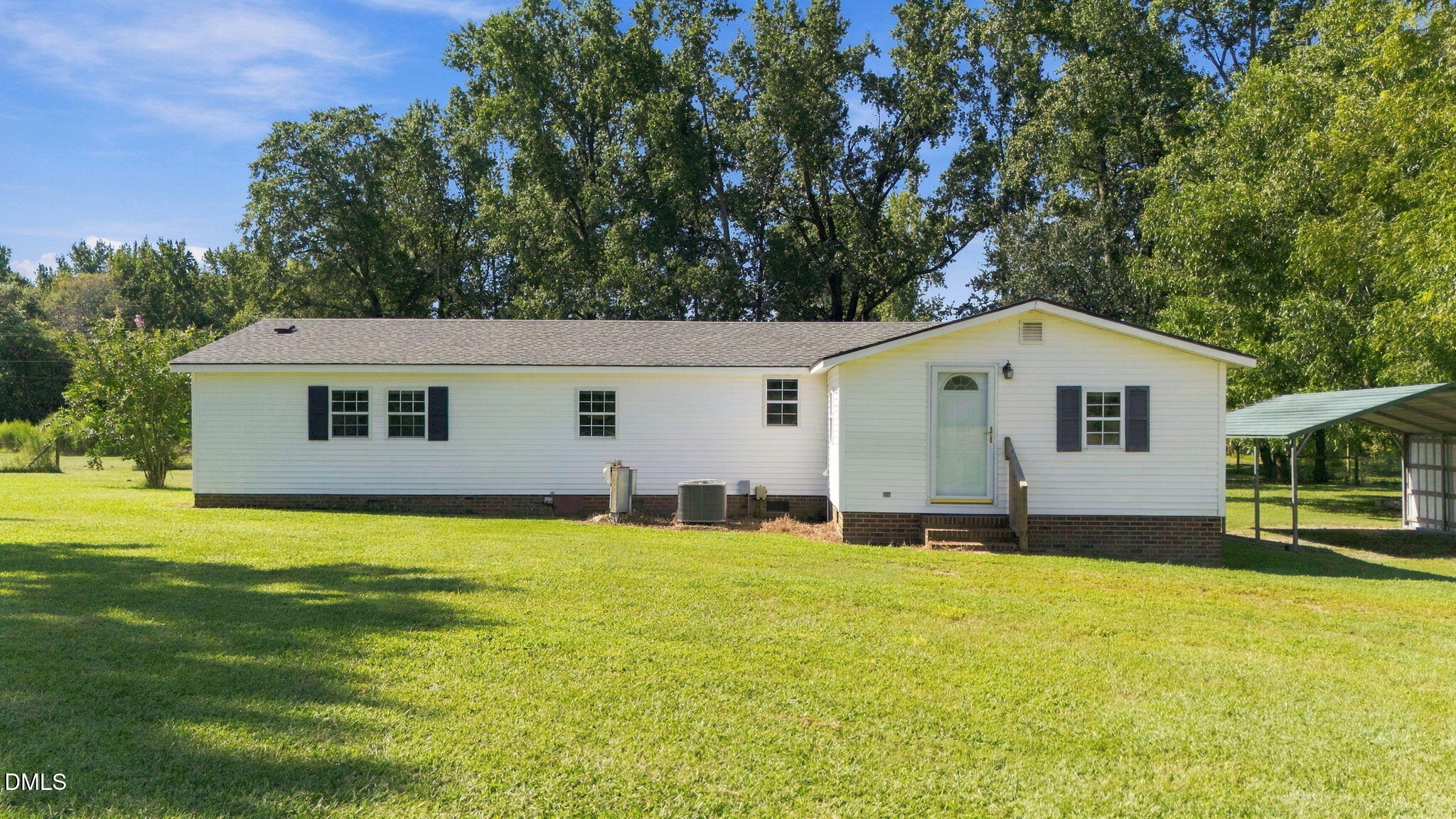main property photo 36