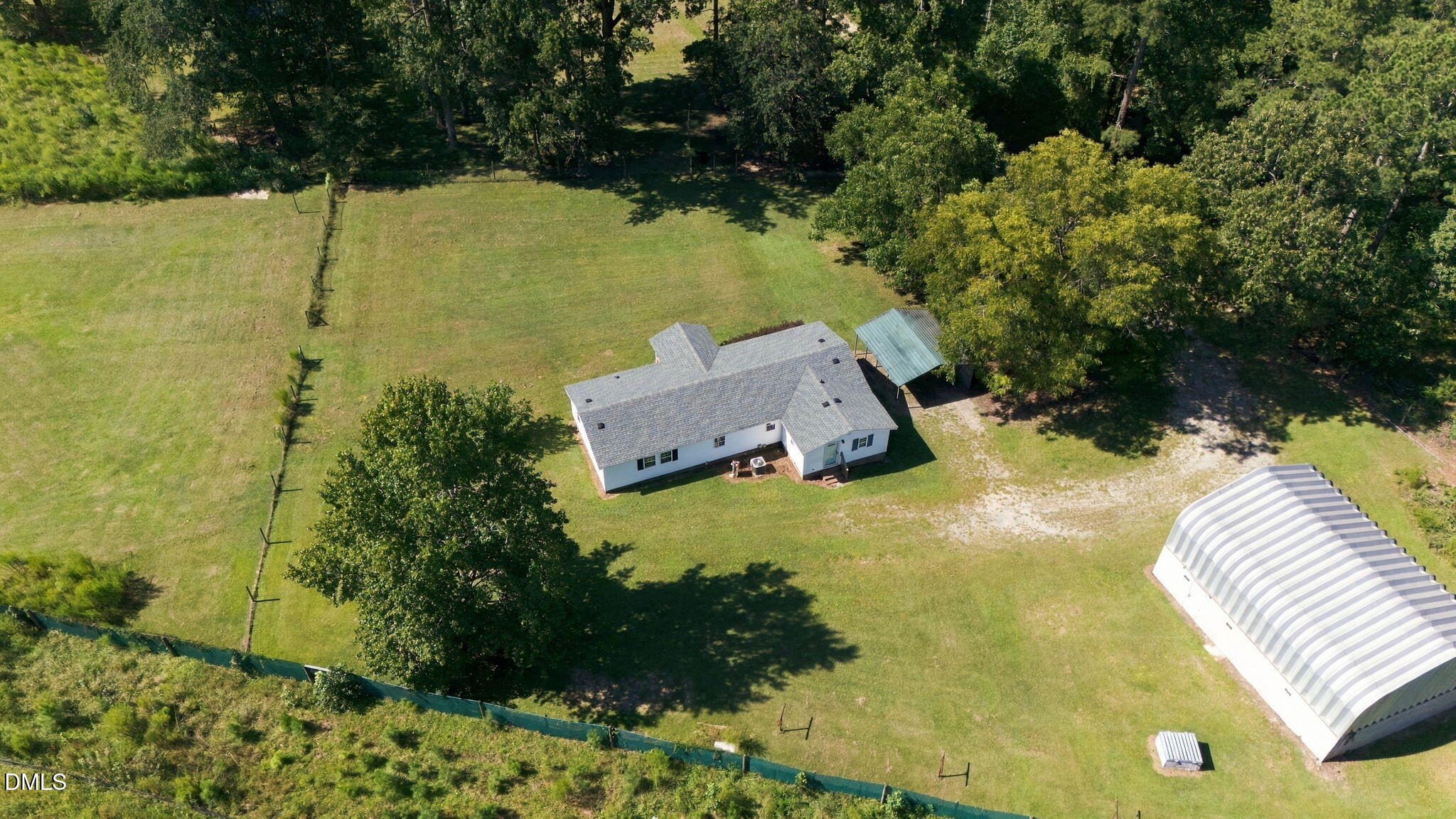 main property photo 38