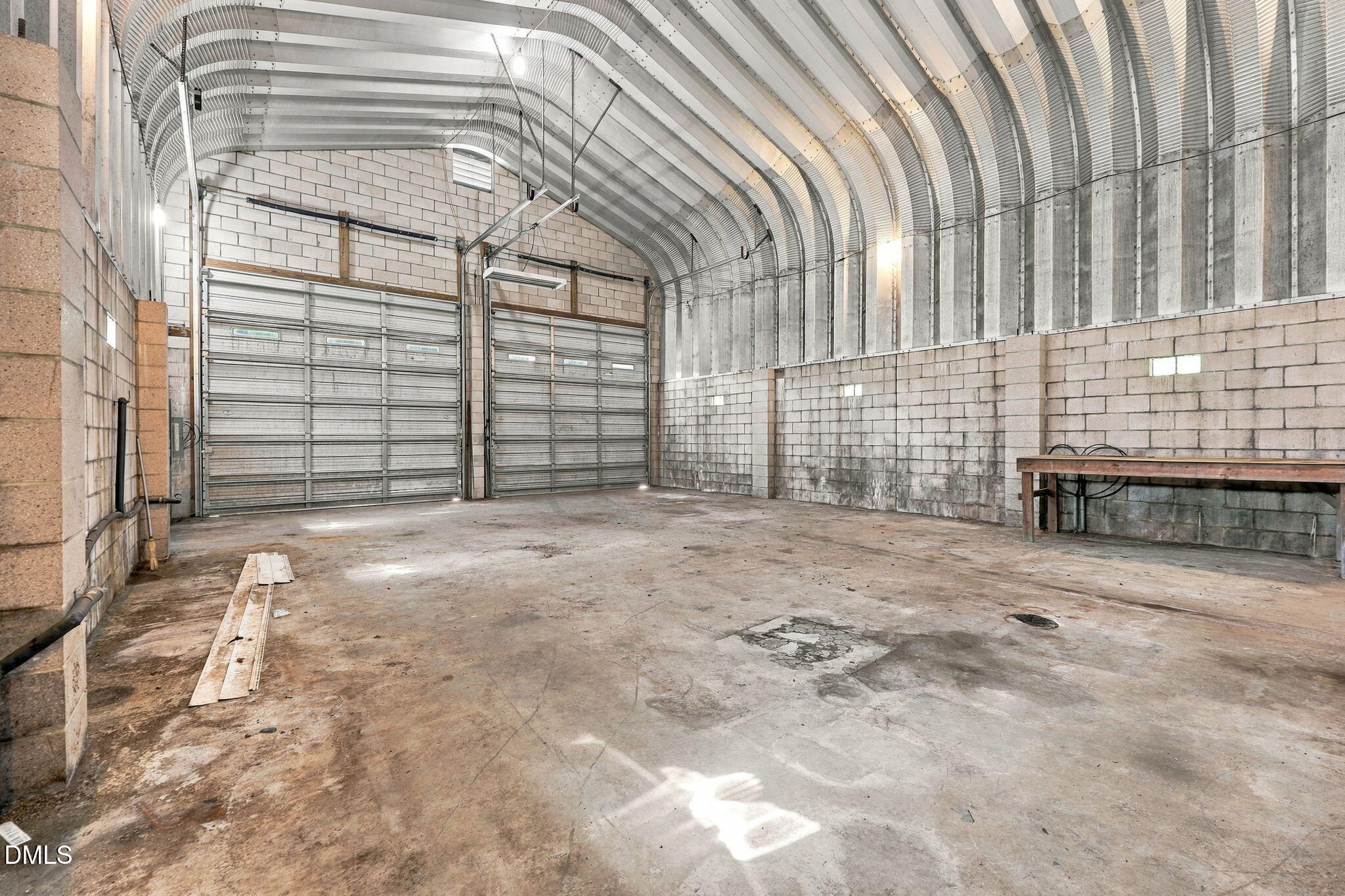 main property photo 45