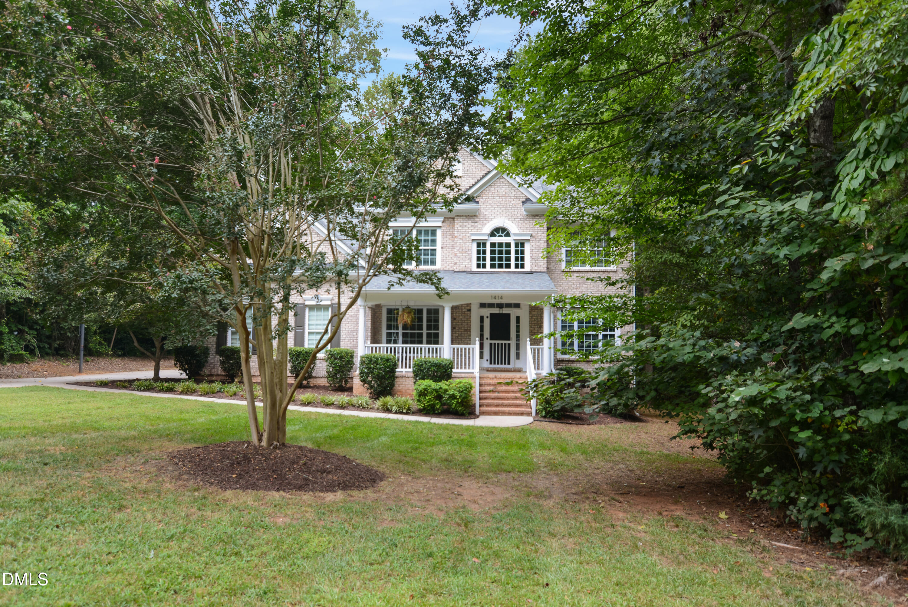 main property photo 1