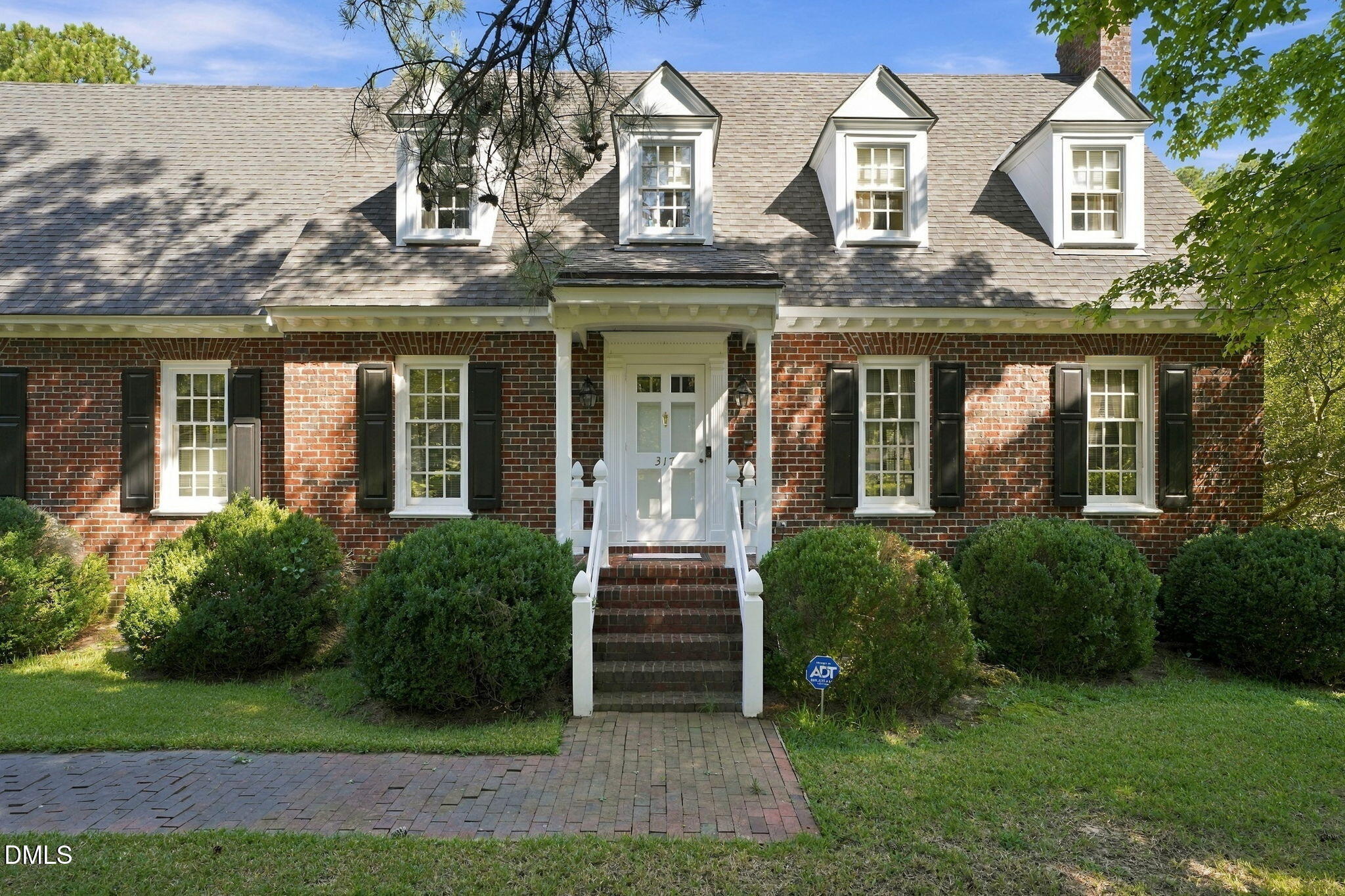 main property photo 42