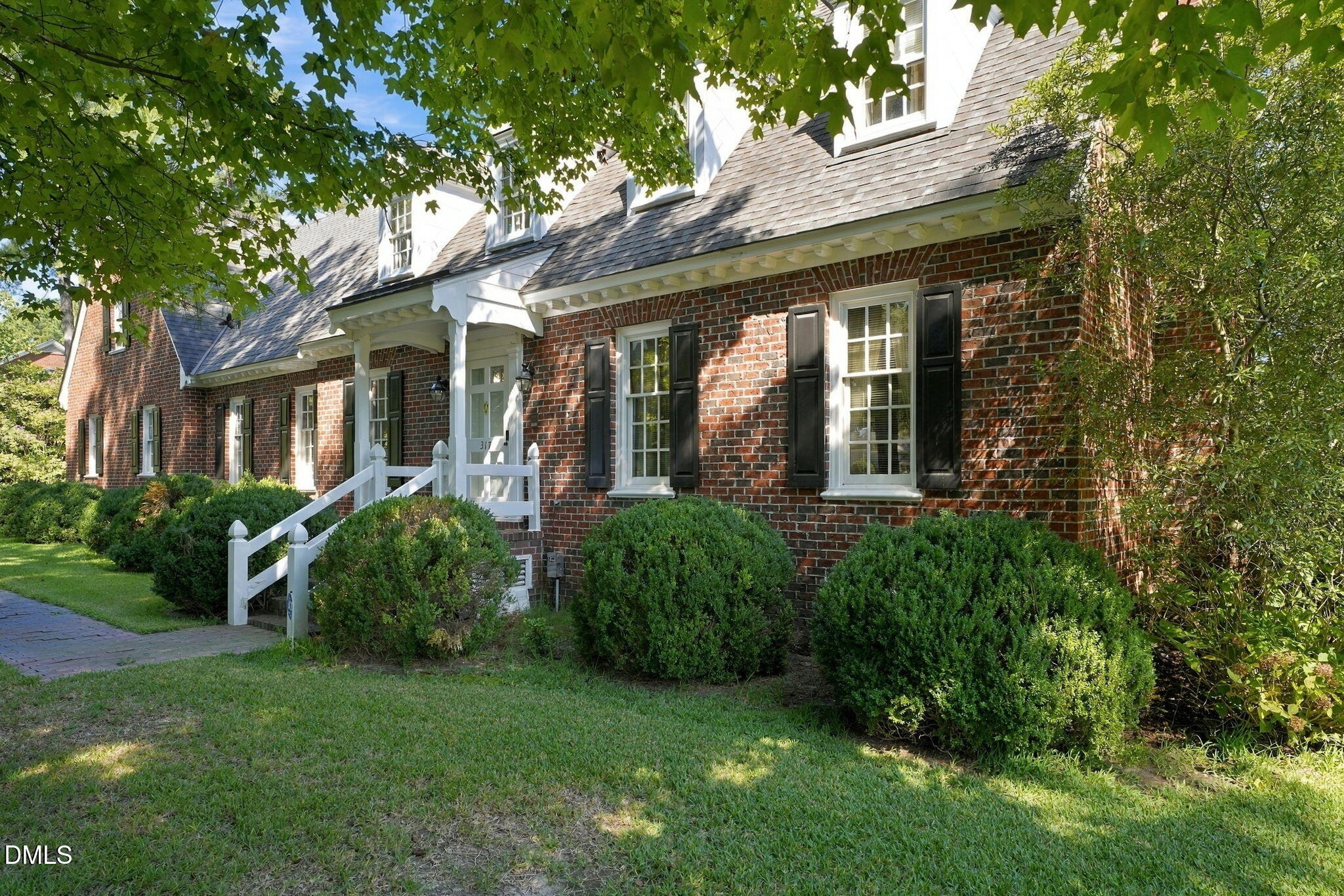 main property photo 47