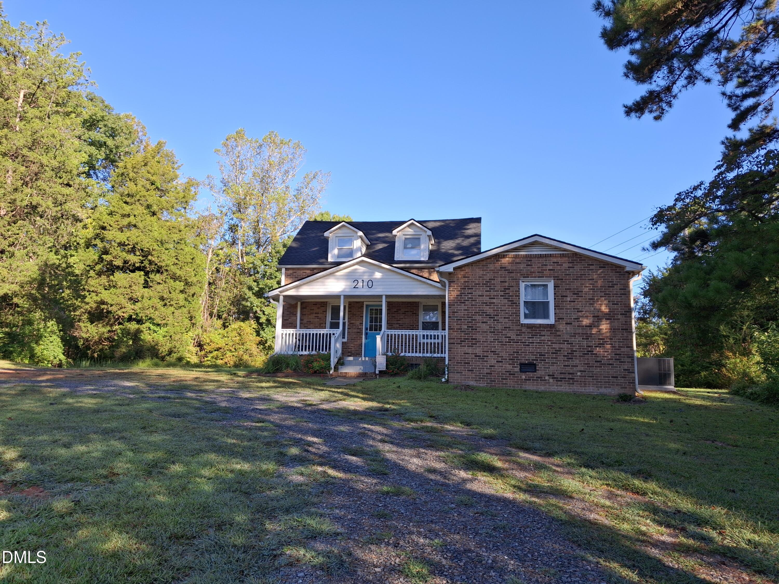 main property photo 37
