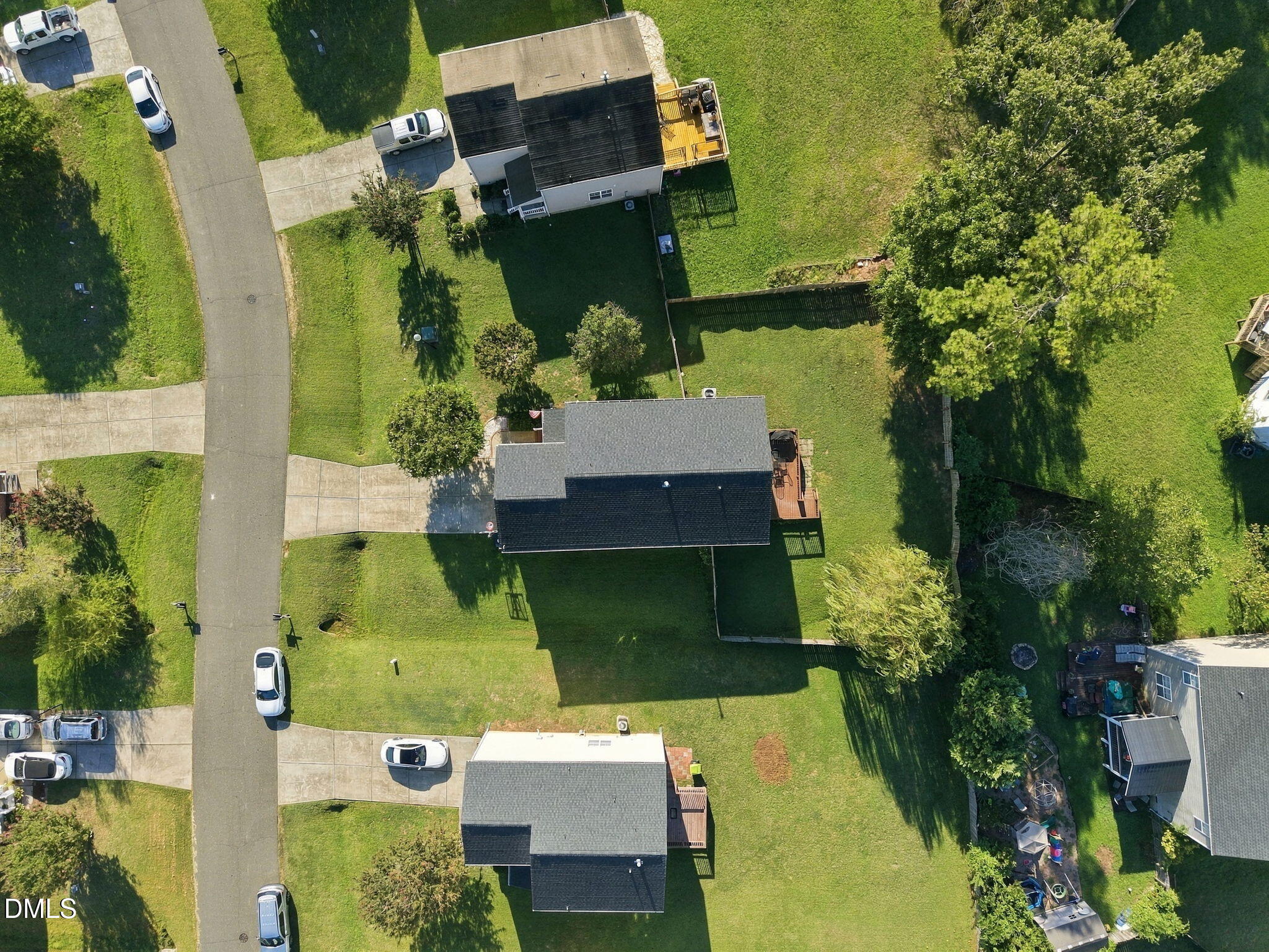 main property photo 35
