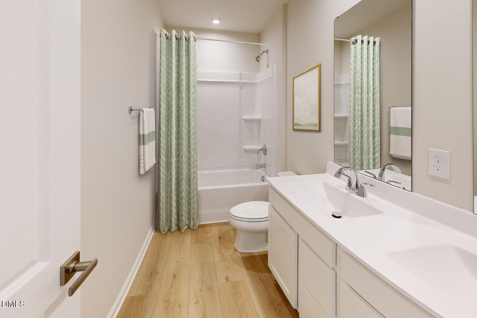 main property photo 12