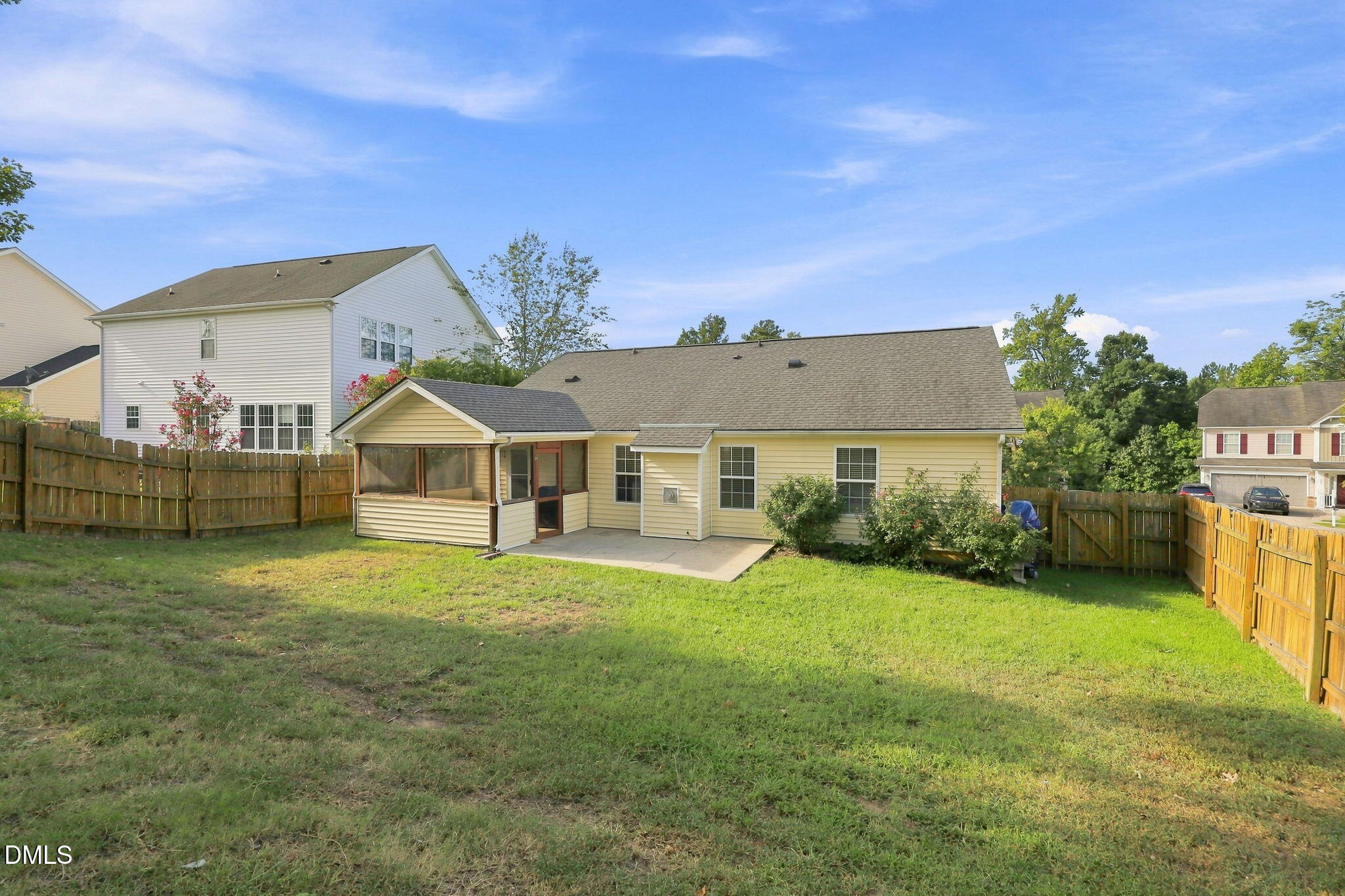 main property photo 41