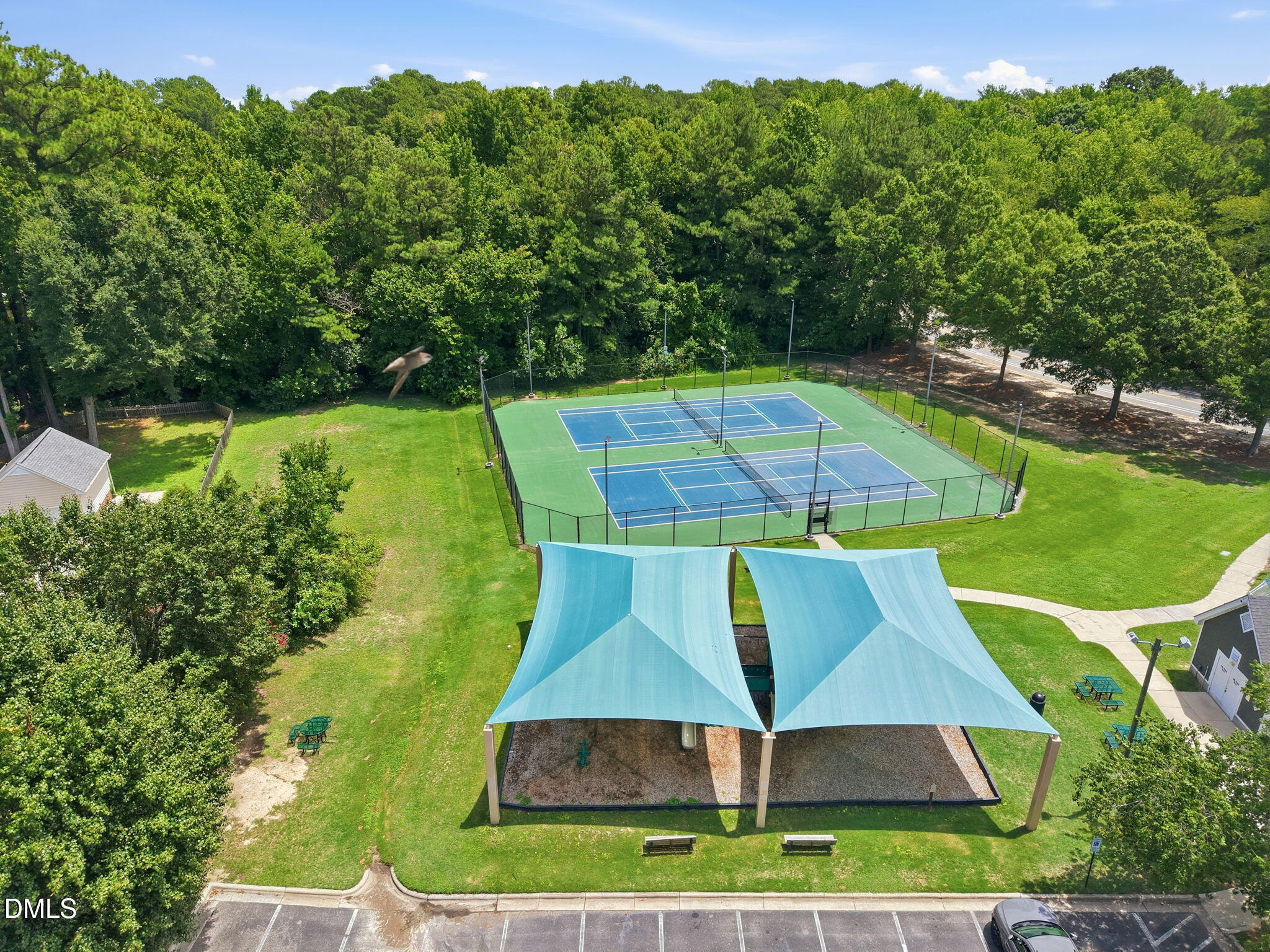 main property photo 27
