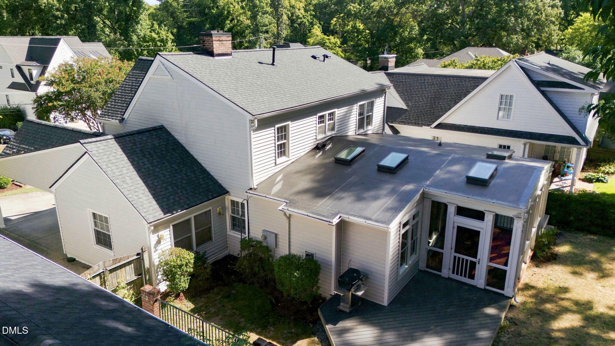 main property photo 47