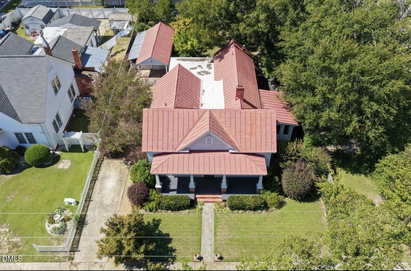 main property photo 17