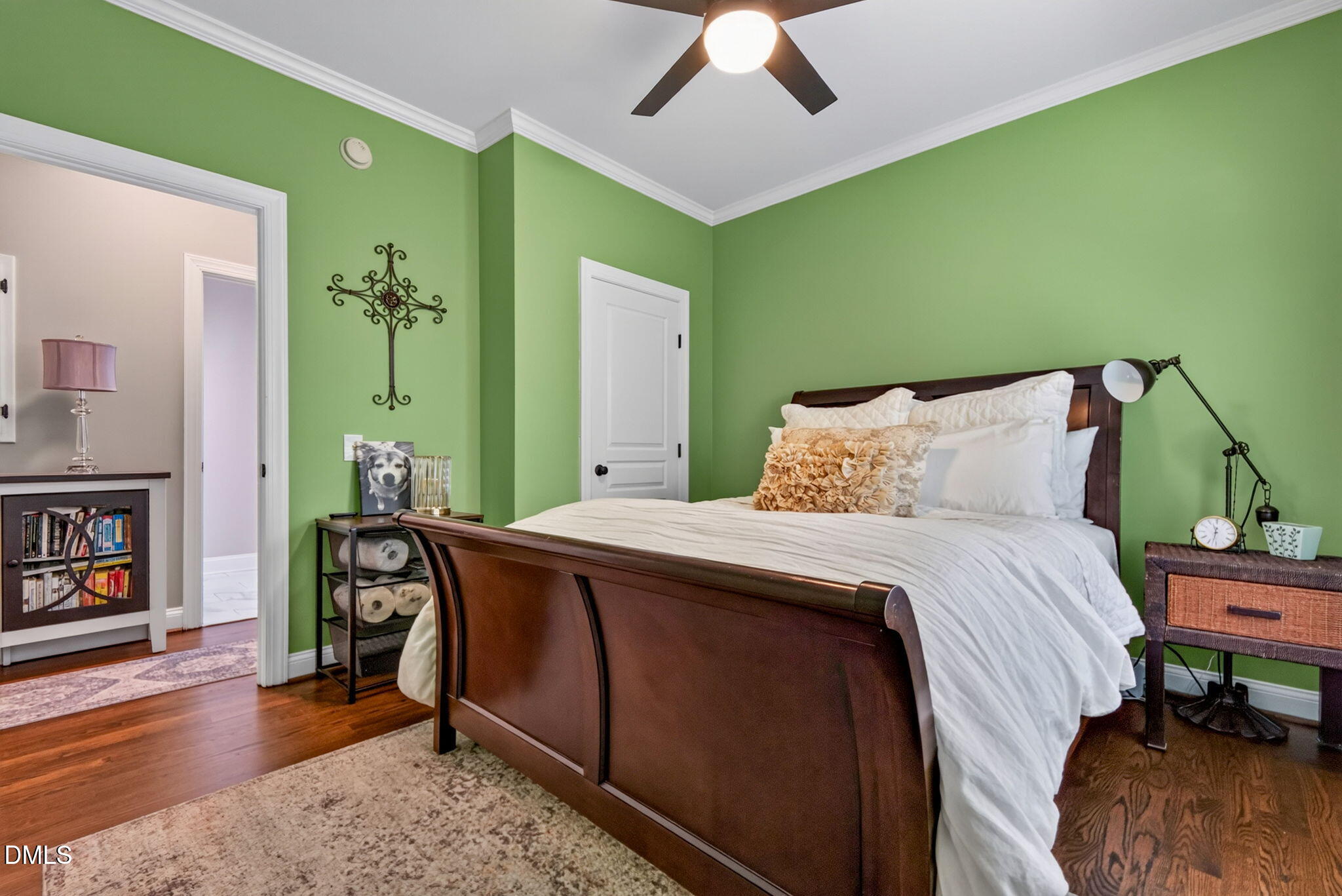 main property photo 47