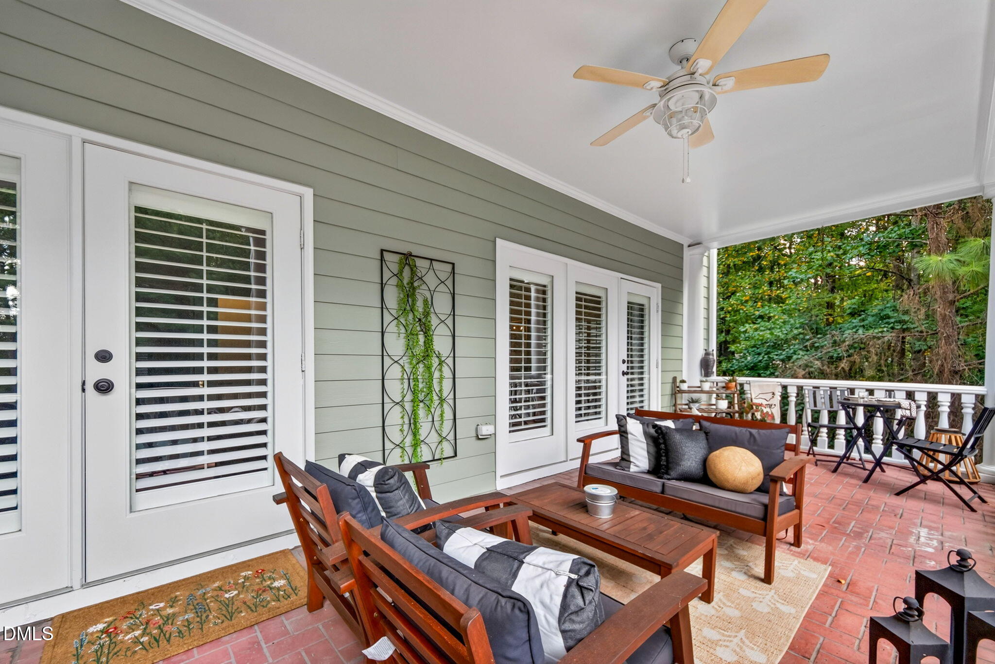 main property photo 50