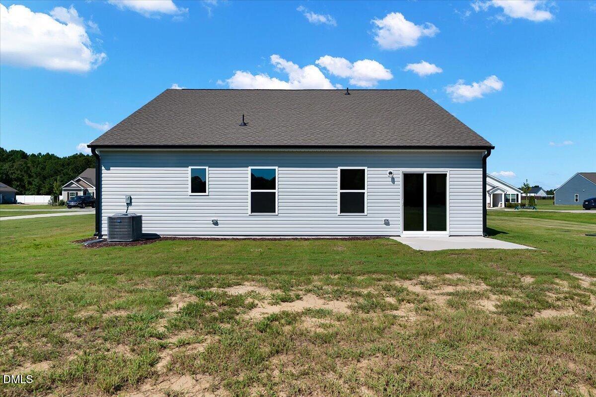 main property photo 33