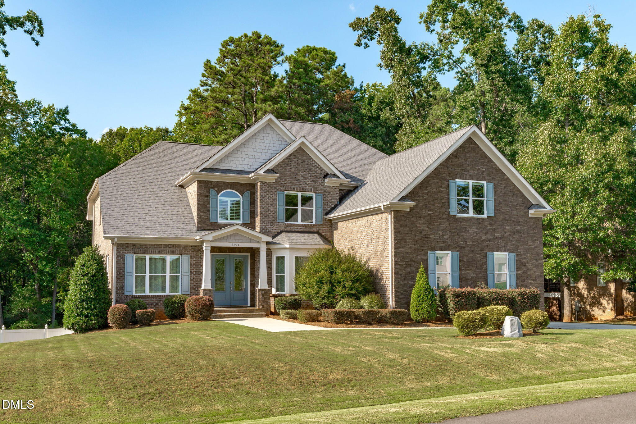 main property photo 1
